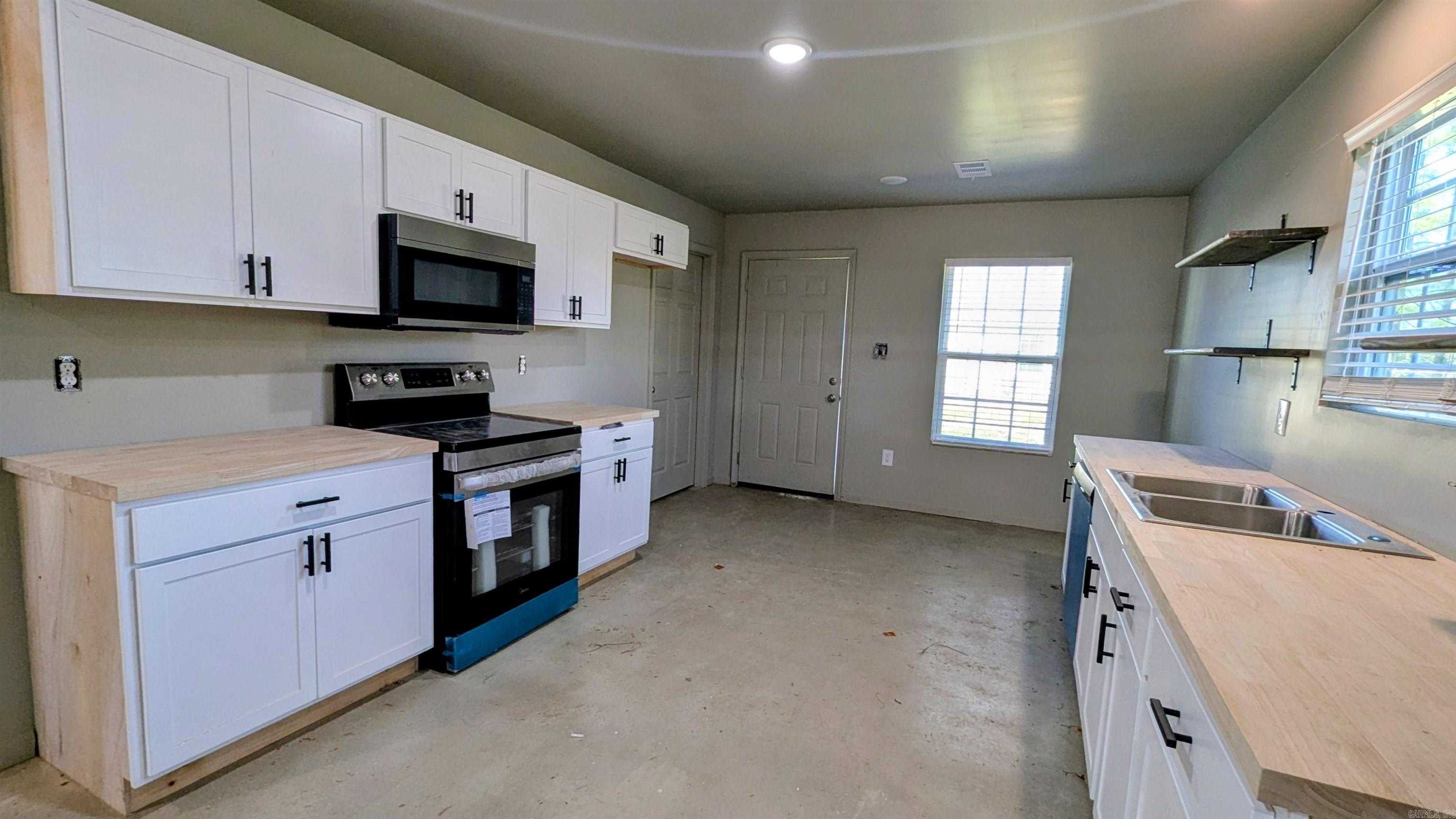 101 S Bernis Street  Brookeland, AR