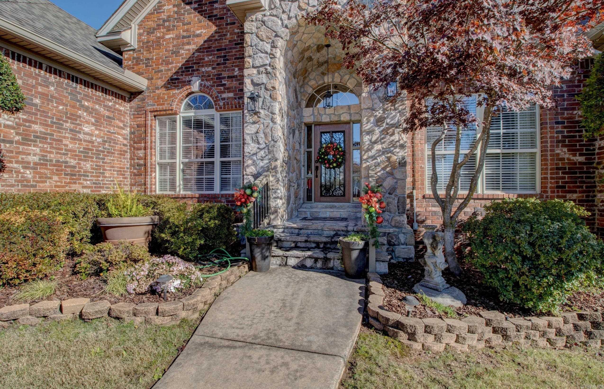 125 Mohawk Dr  Maumelle, AR