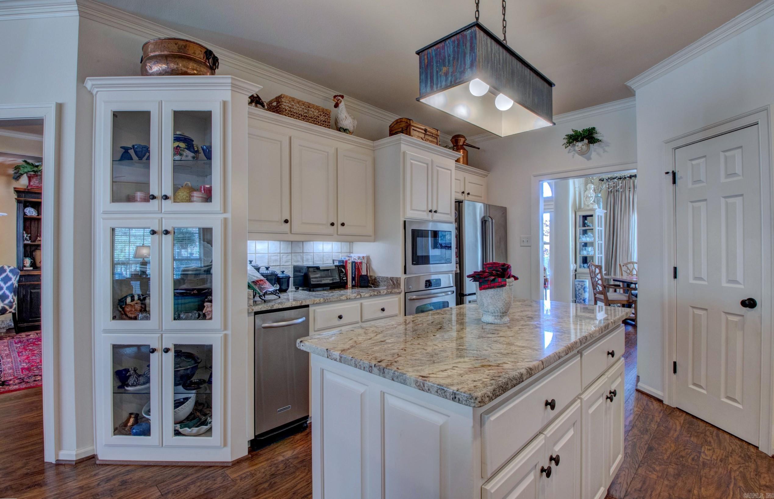 125 Mohawk Dr  Maumelle, AR