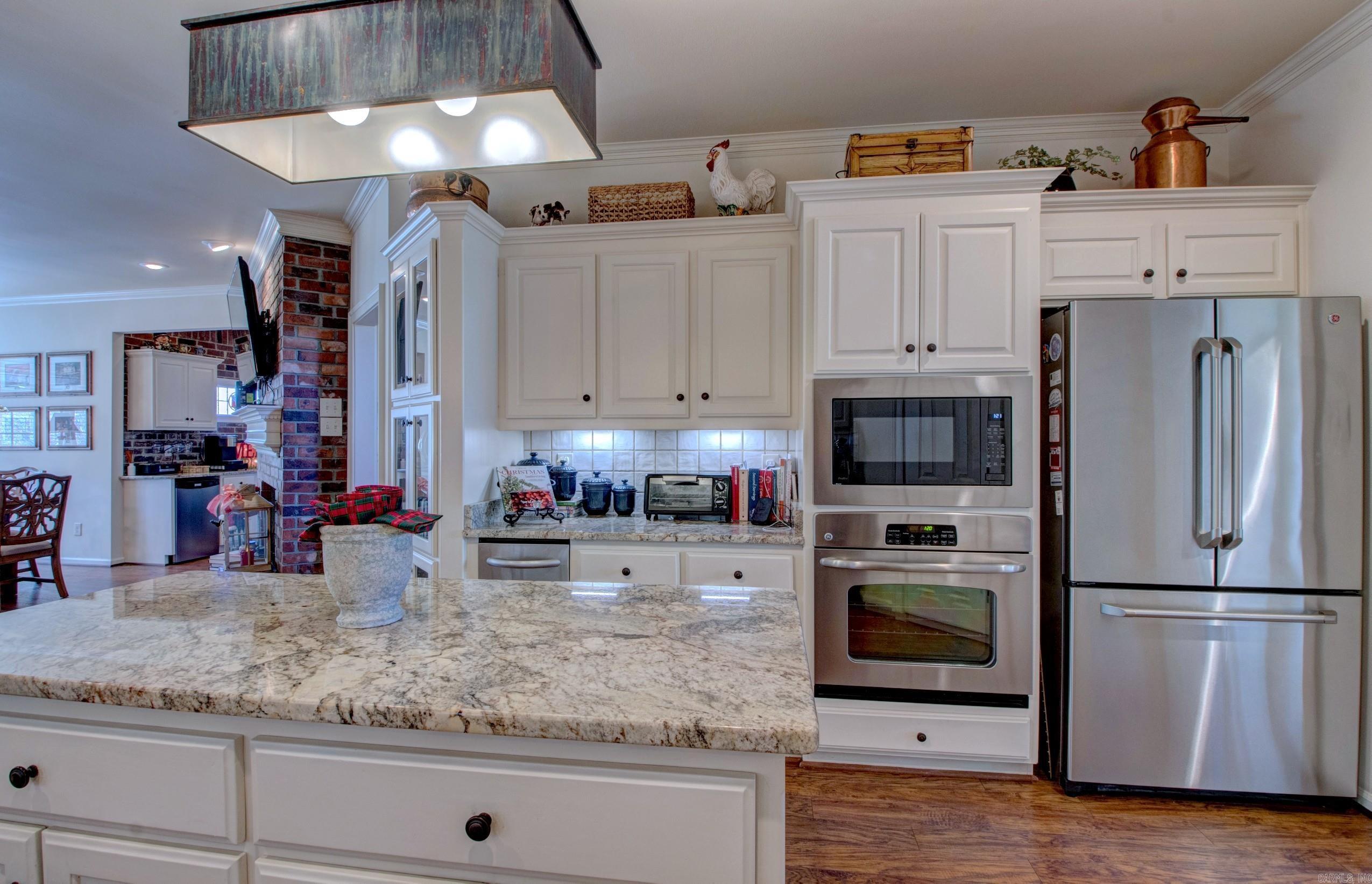 125 Mohawk Dr  Maumelle, AR