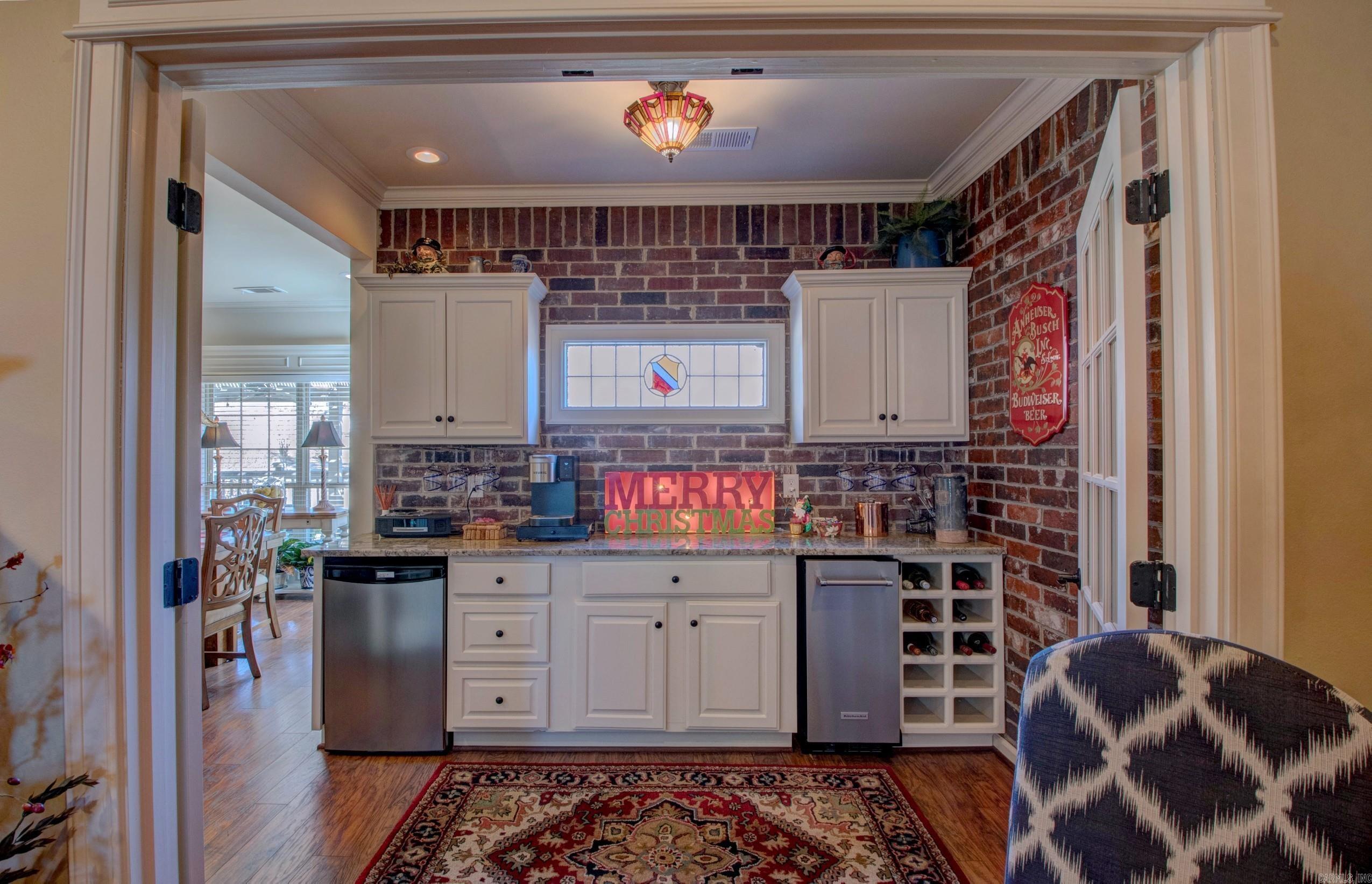 125 Mohawk Dr  Maumelle, AR