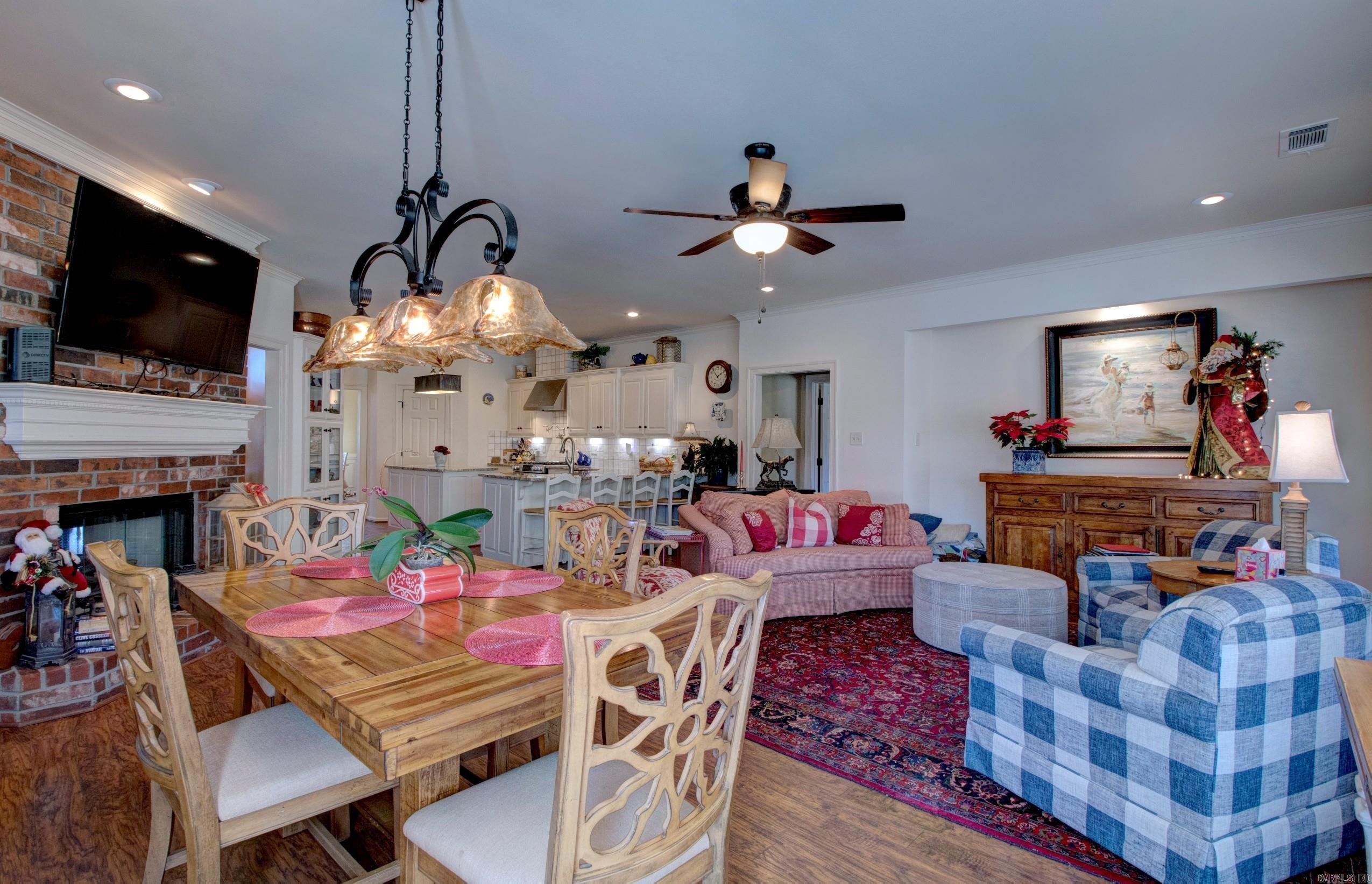 125 Mohawk Dr  Maumelle, AR