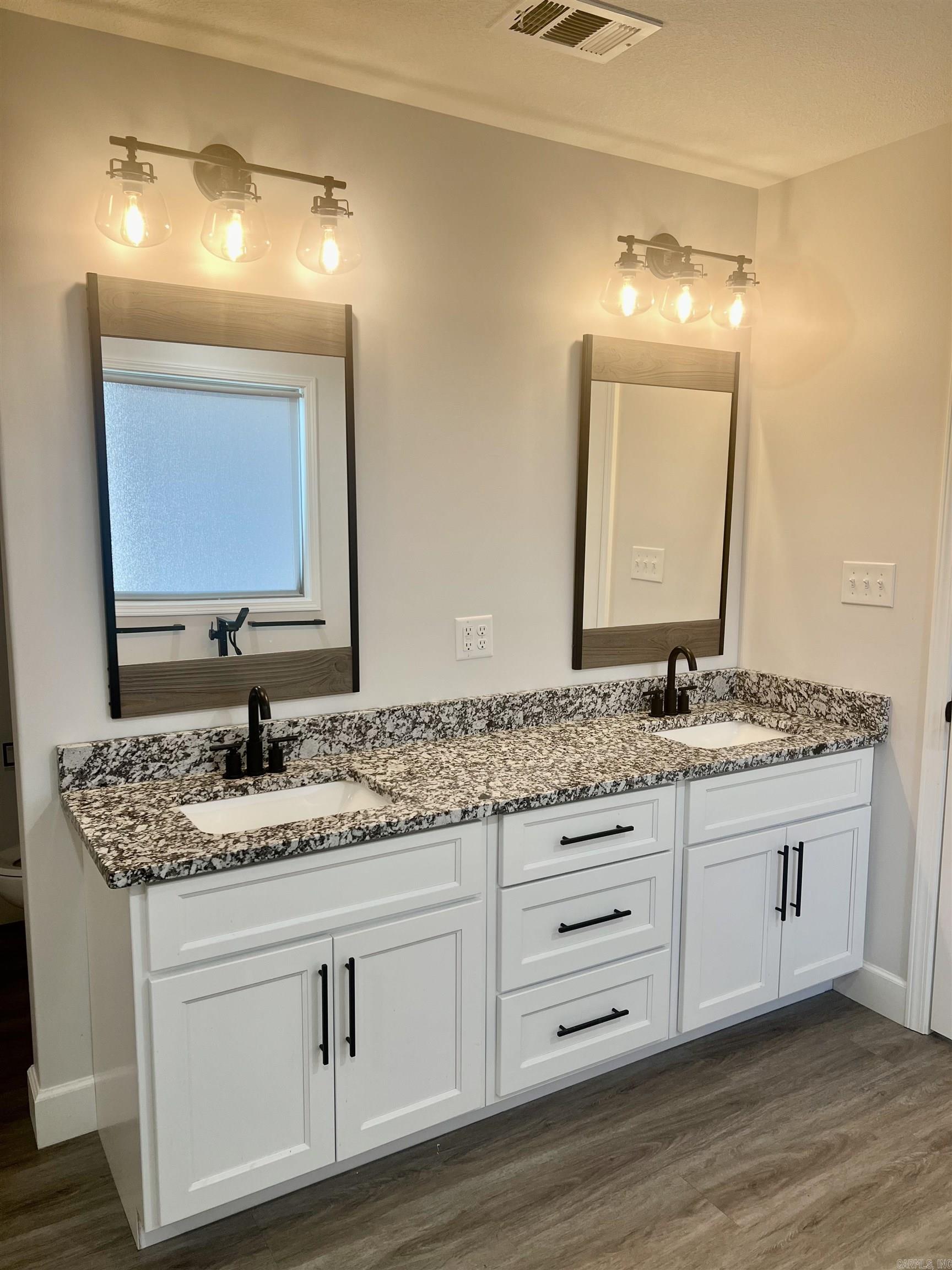 2505 Dallas  Paragould, AR