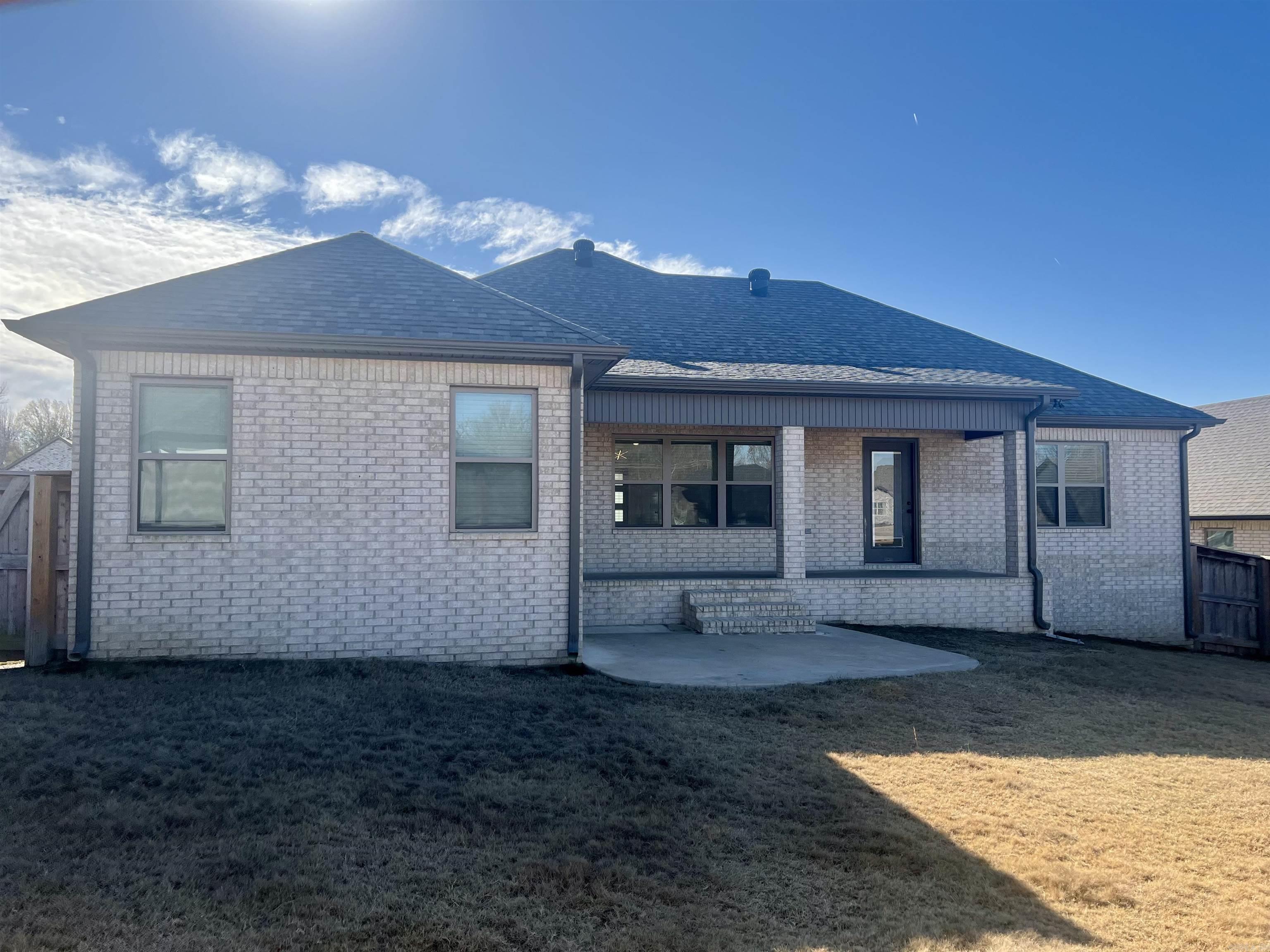 2505 Dallas  Paragould, AR