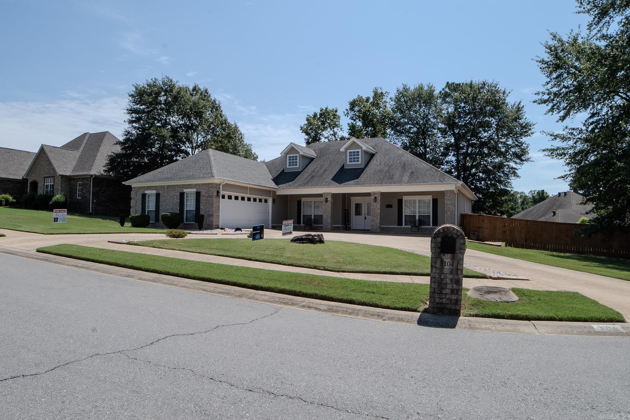 3104 Debra Gaye  Bryant, AR