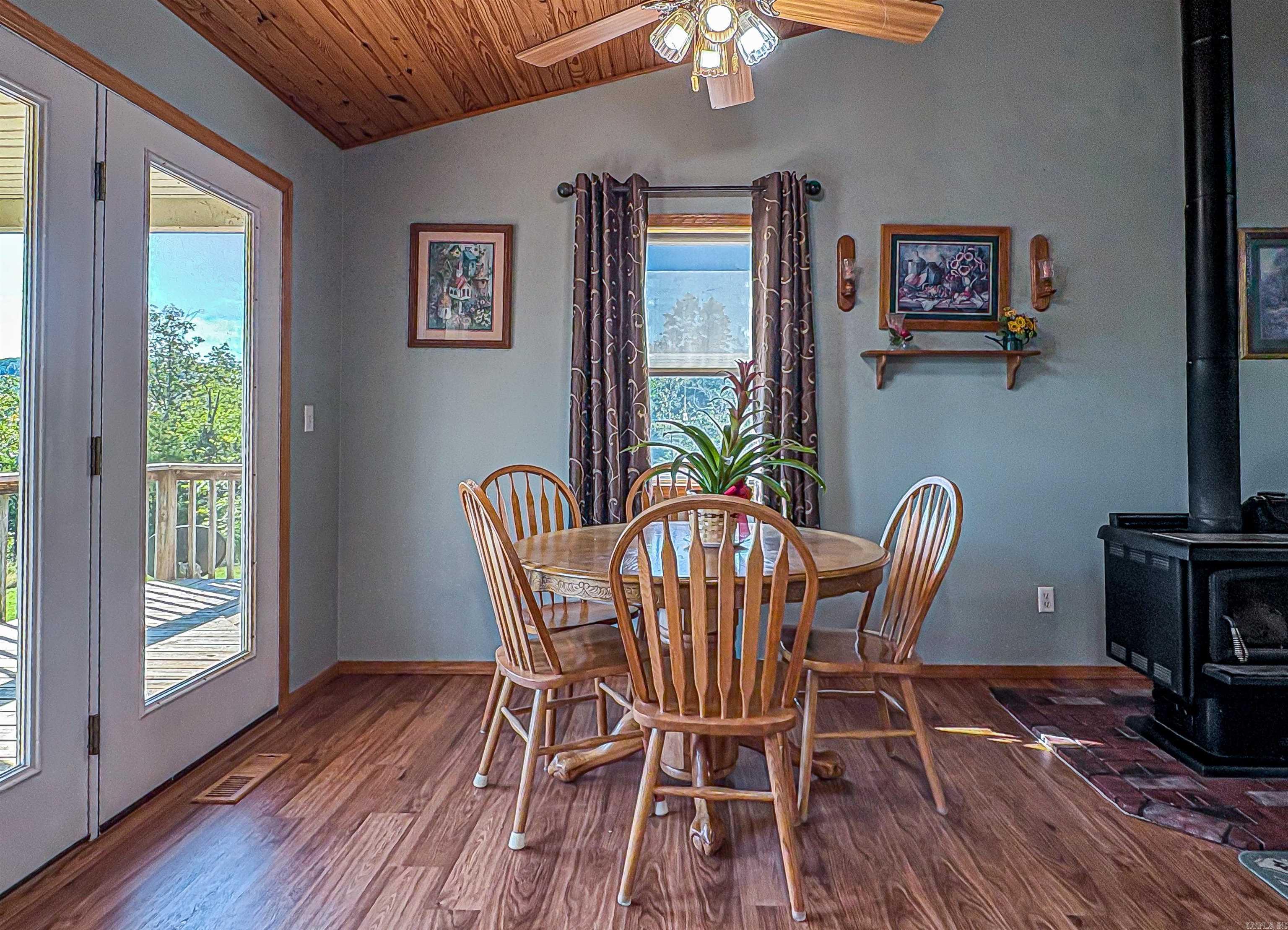 1706 MC 4006  Yellville, AR