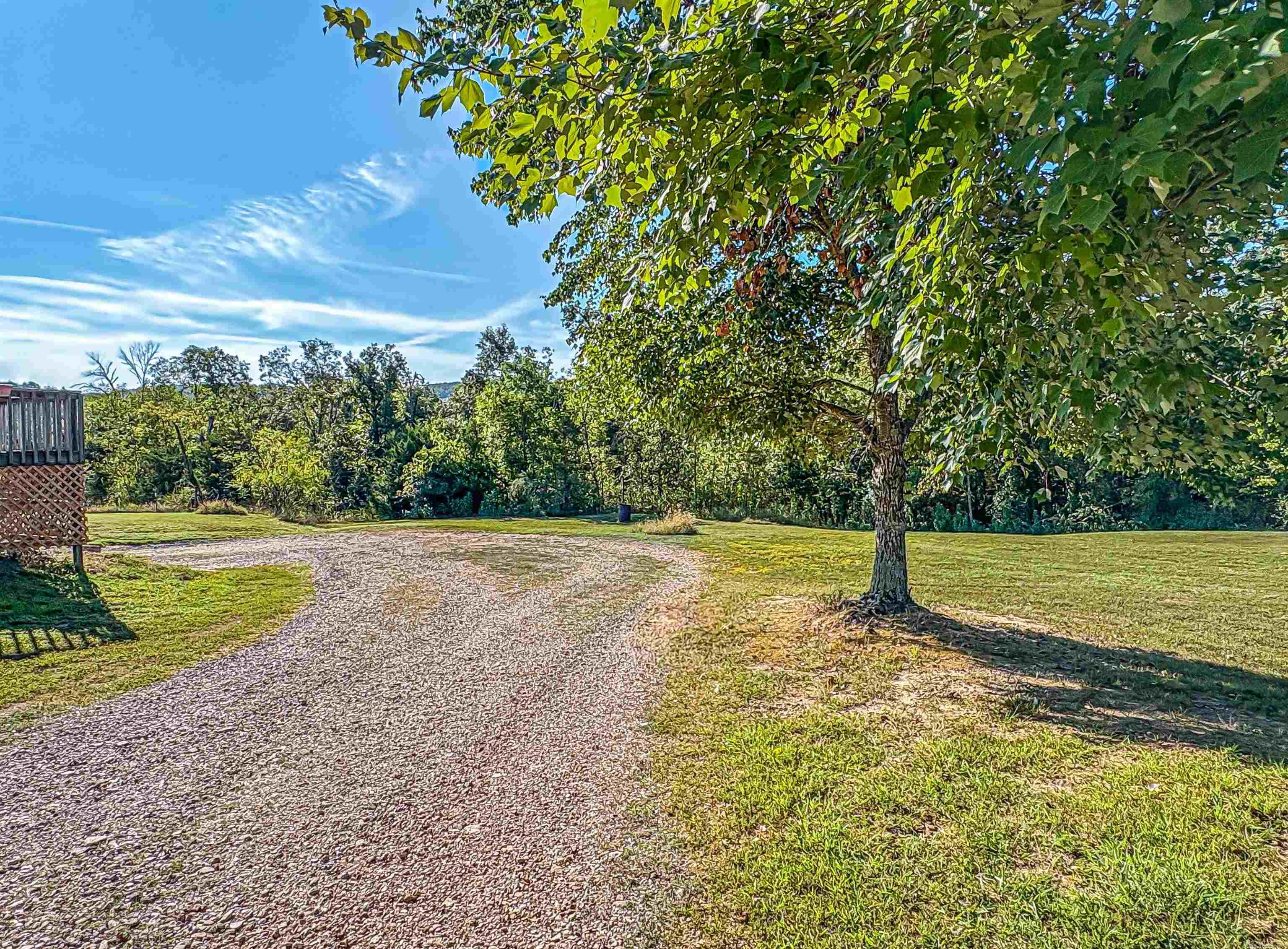 1706 MC 4006  Yellville, AR