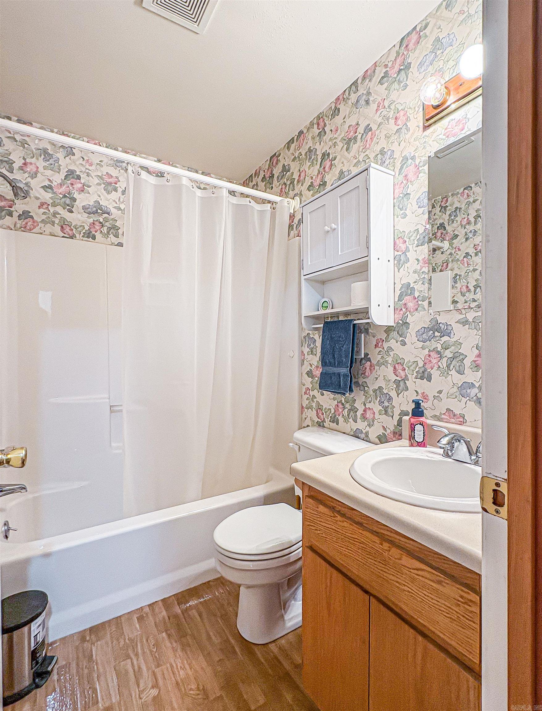 1706 MC 4006  Yellville, AR