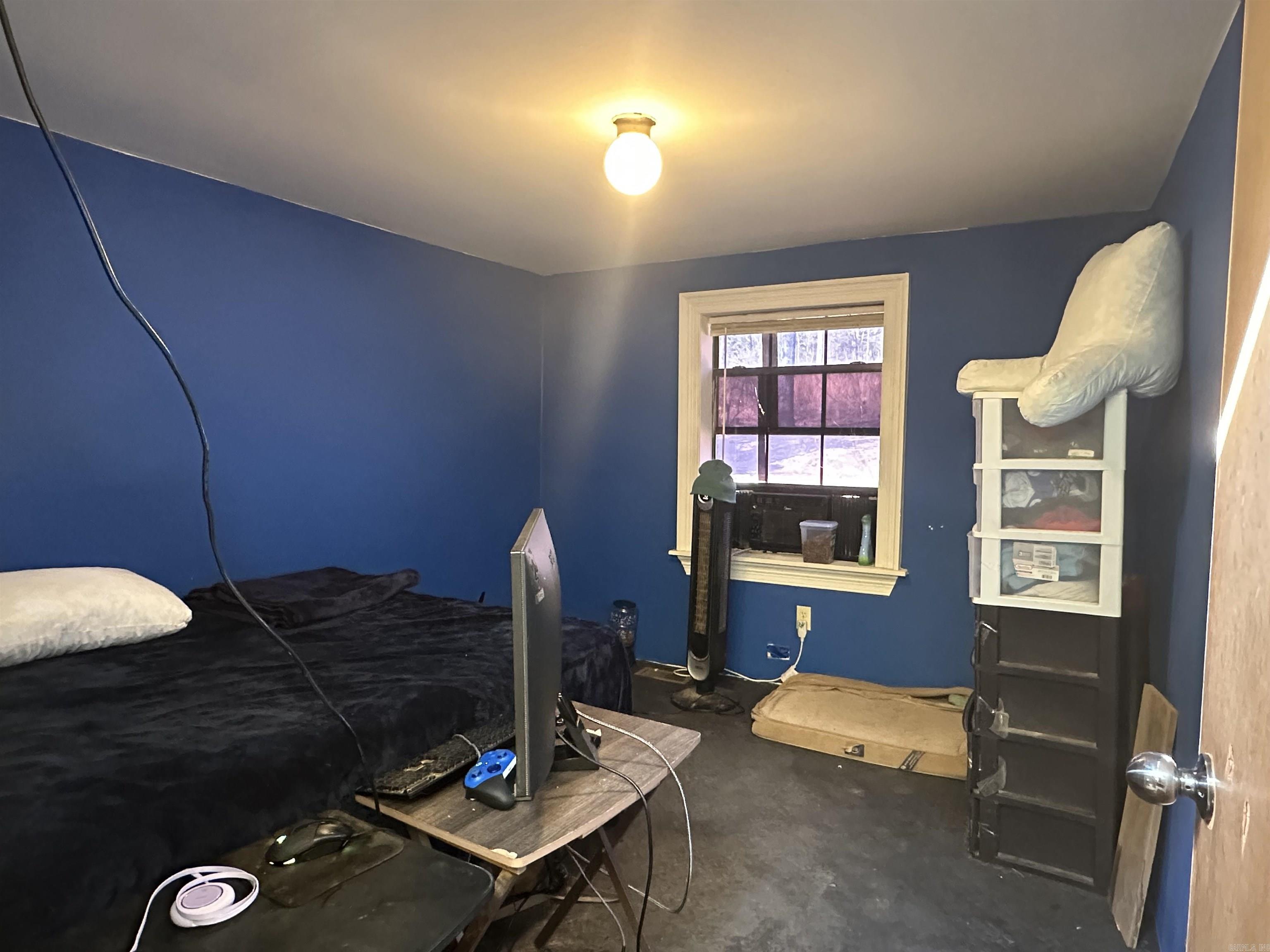 50 Cochise  Greers Ferry, AR