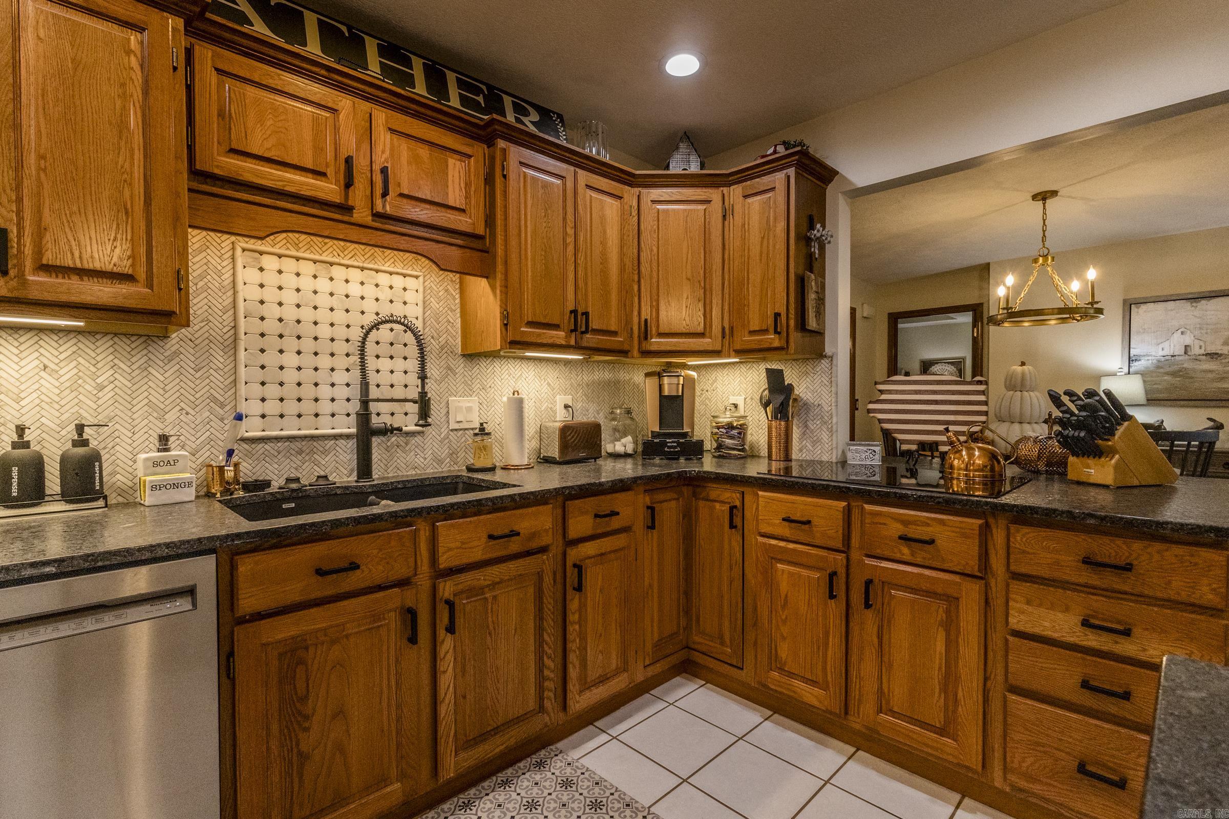 405 Holly Grove Drive  Mountain Home, AR