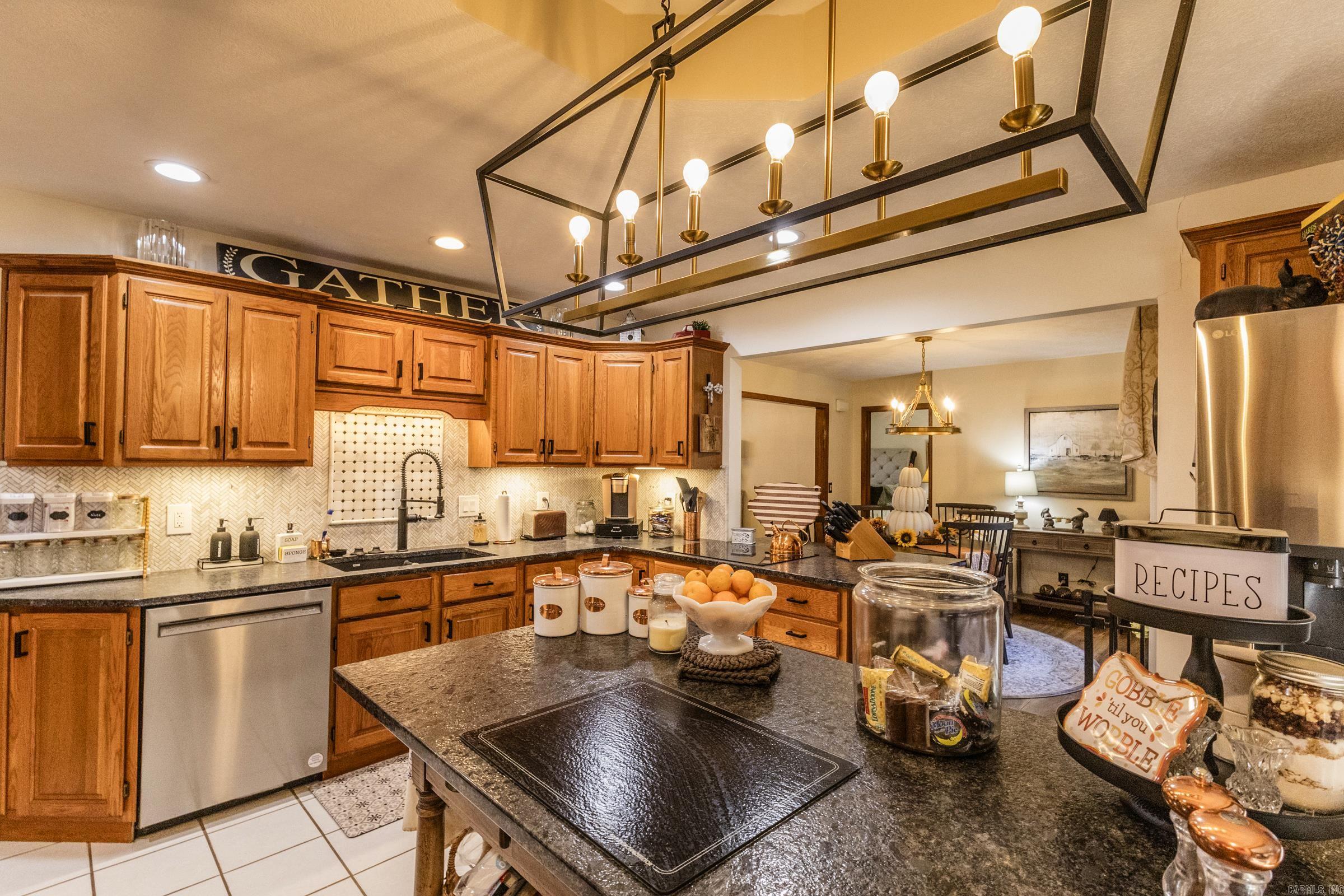 405 Holly Grove Drive  Mountain Home, AR