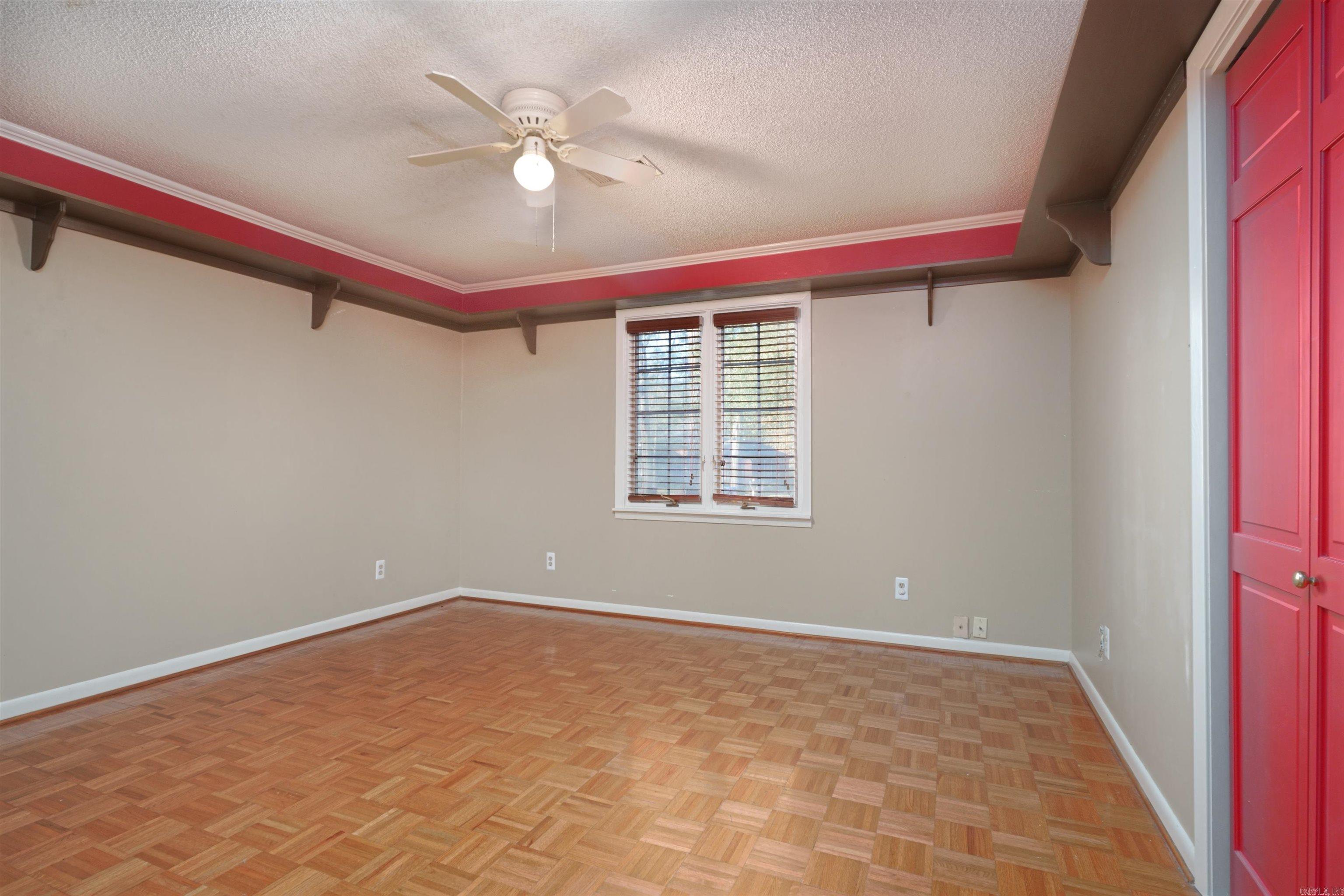 812 Pine Ridge Dr  Hamburg, AR