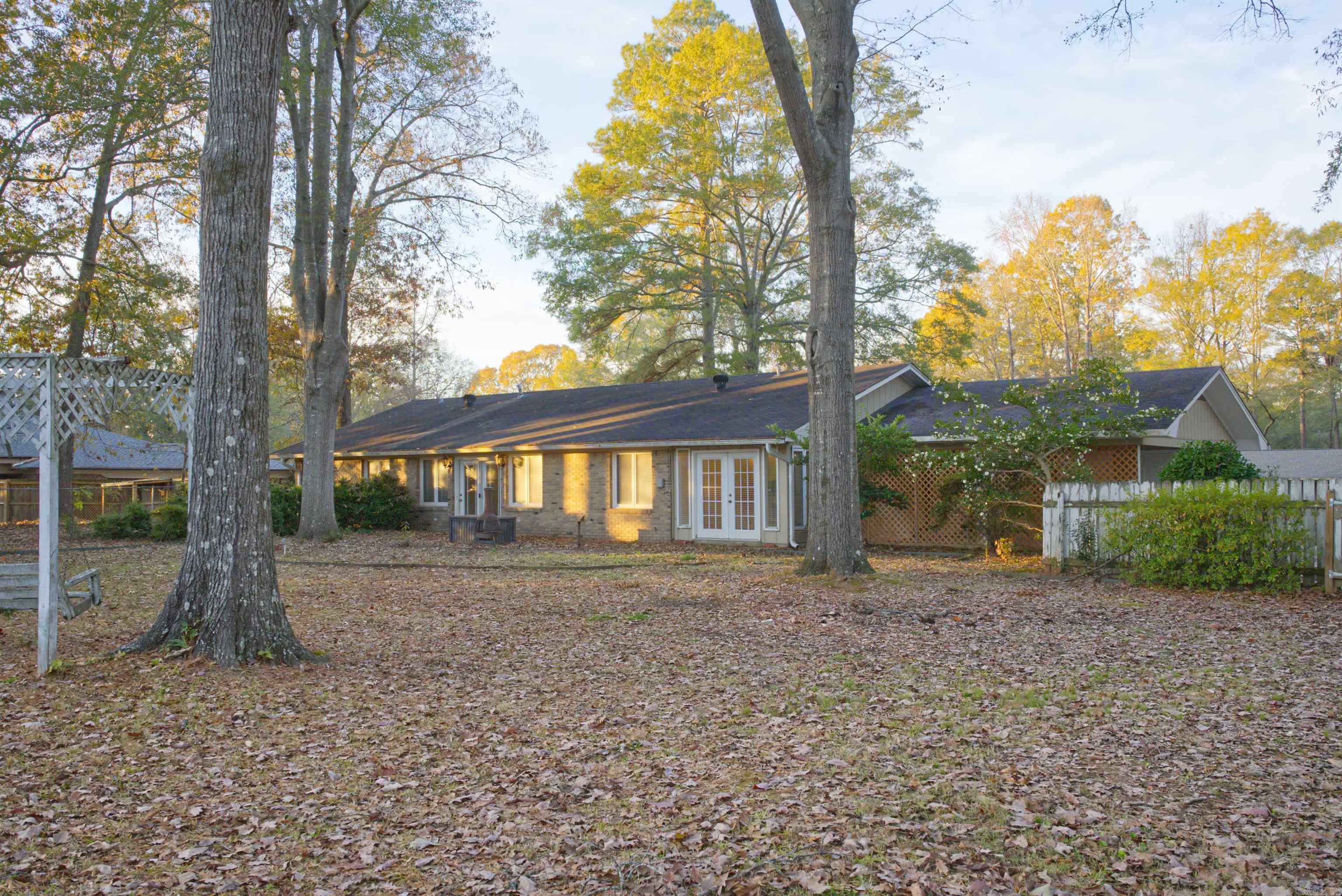 812 Pine Ridge Dr  Hamburg, AR