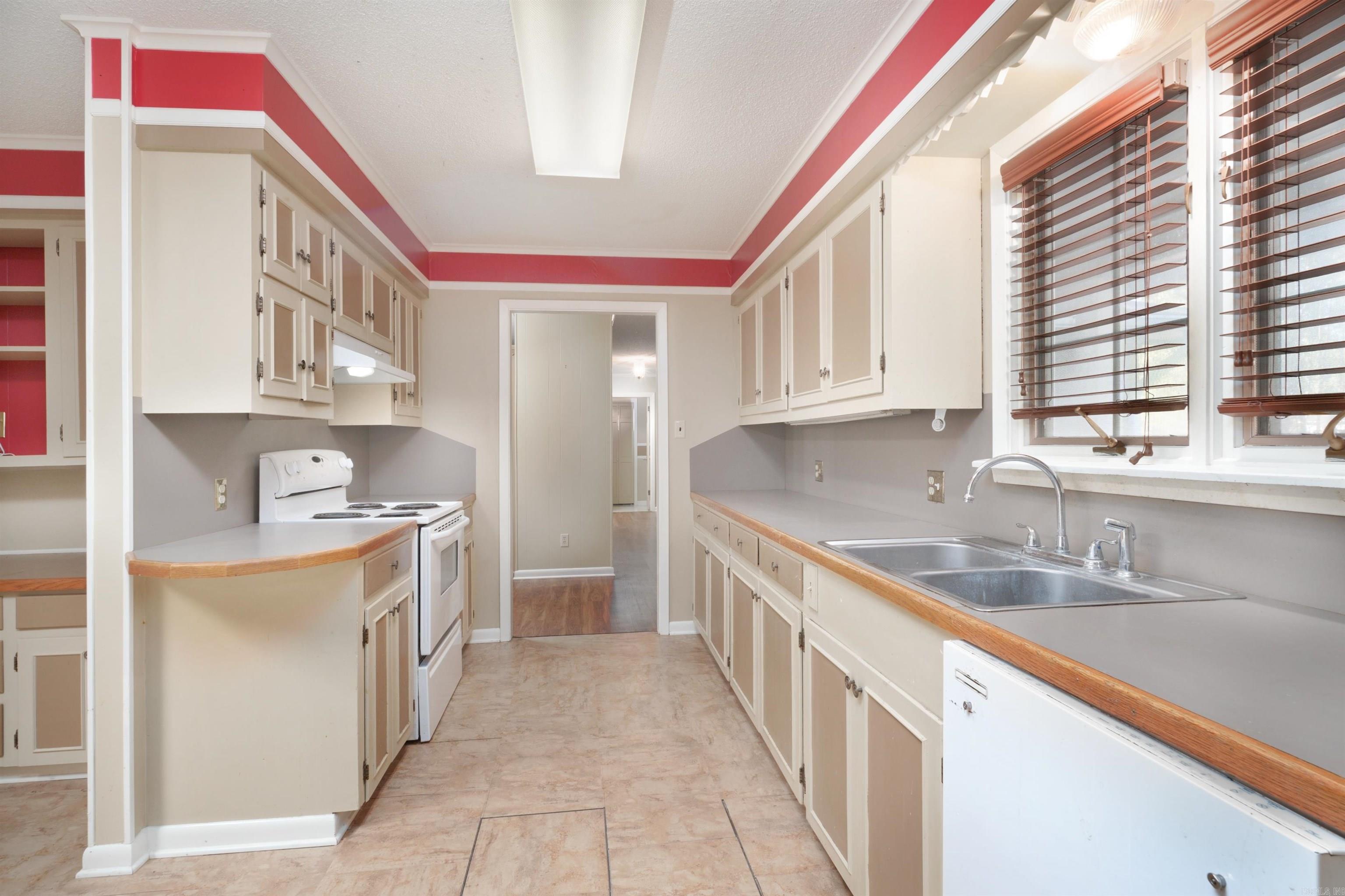 812 Pine Ridge Dr  Hamburg, AR