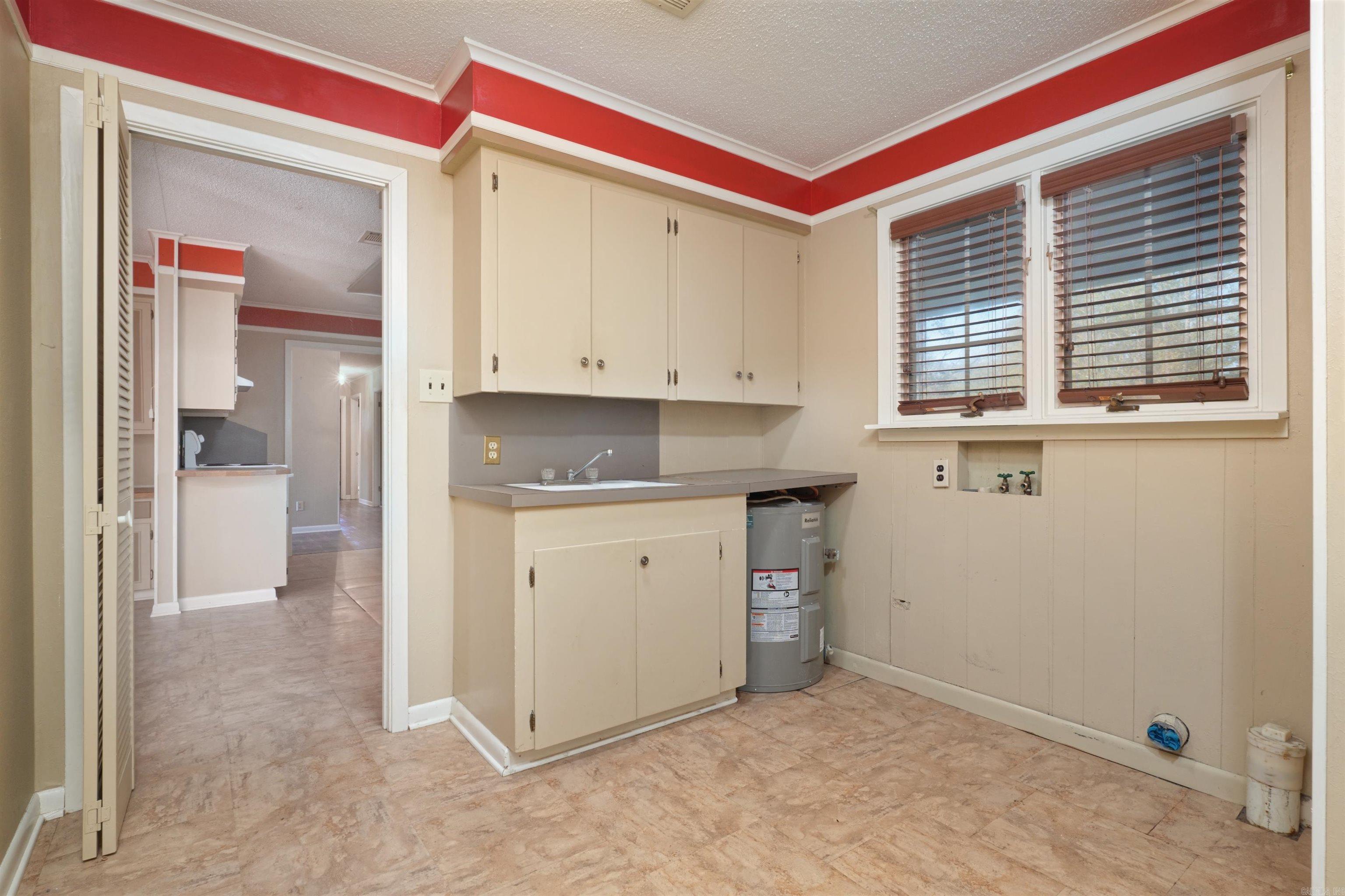 812 Pine Ridge Dr  Hamburg, AR