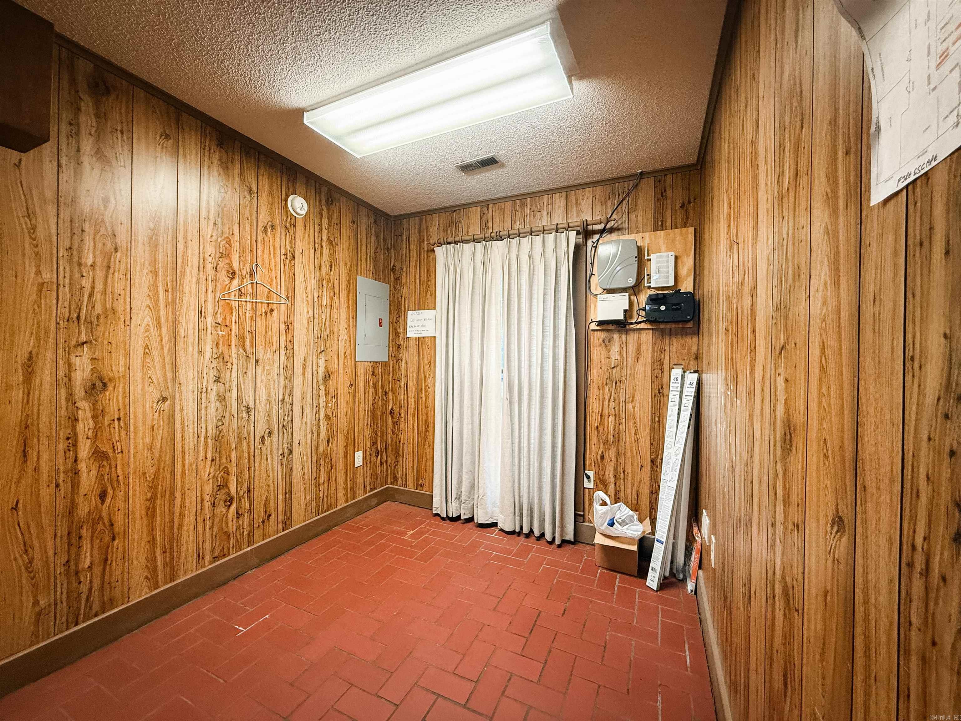 711 E Canal  Wynne, AR