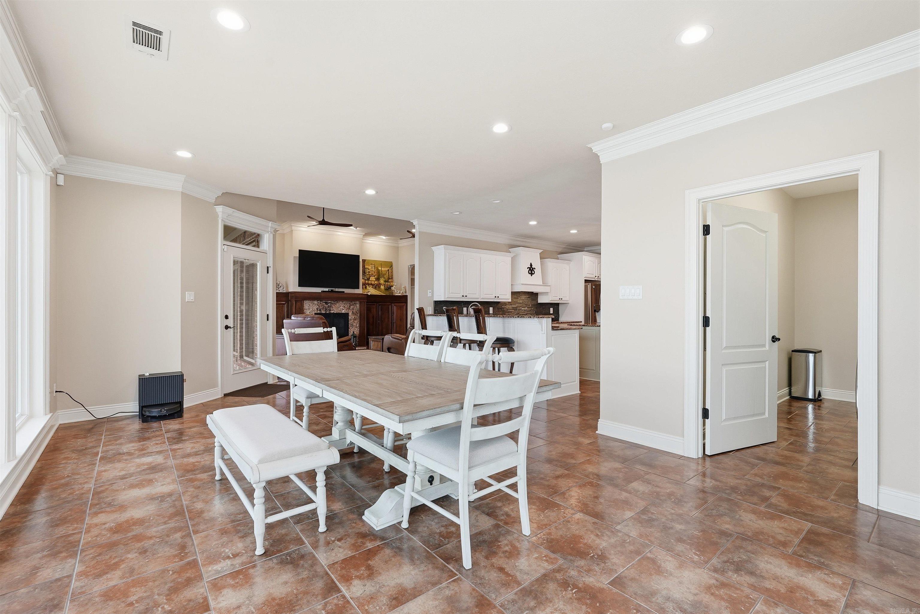 6717 Kensington  Benton, AR