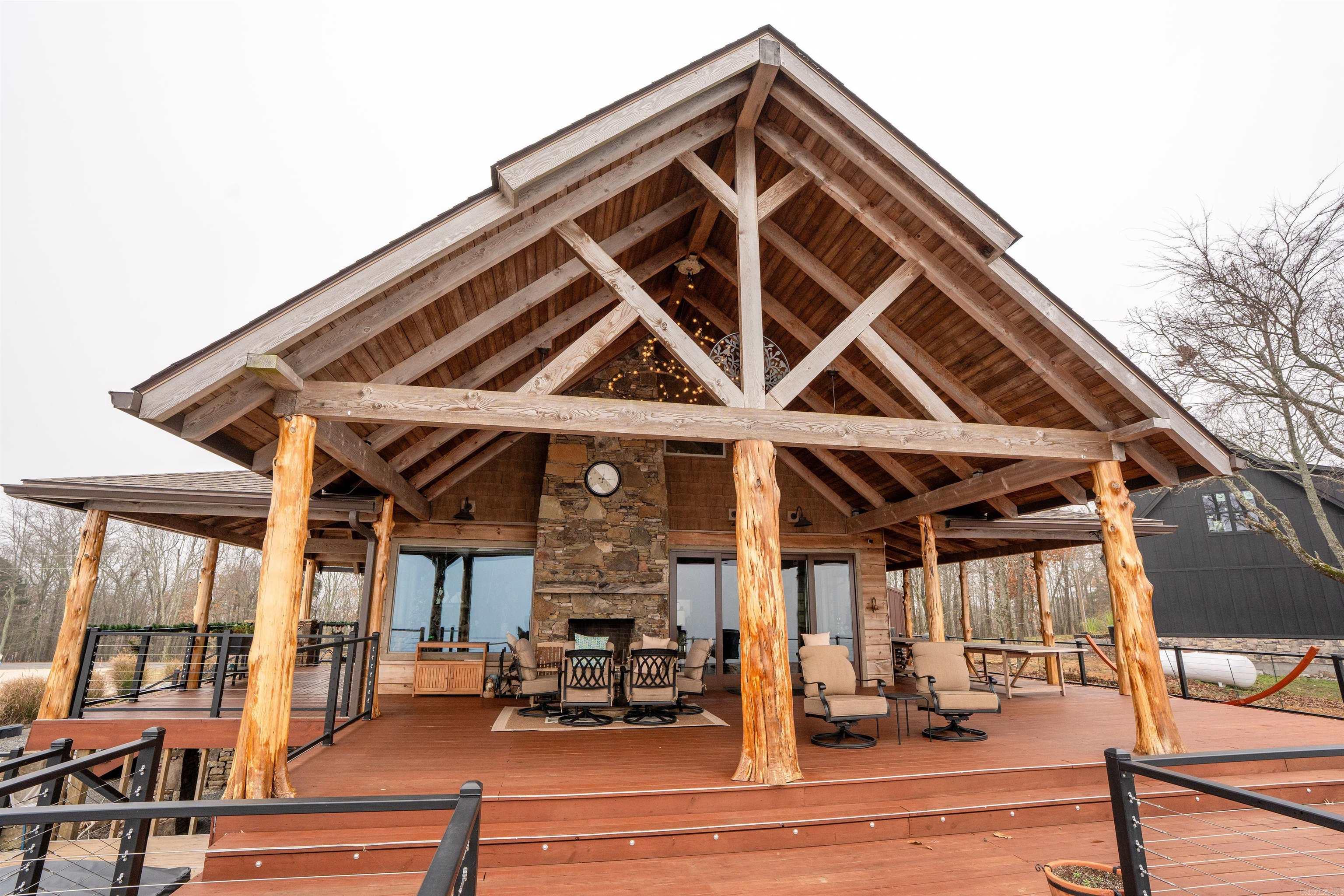 2501 Diamond Bluff  Quitman, AR