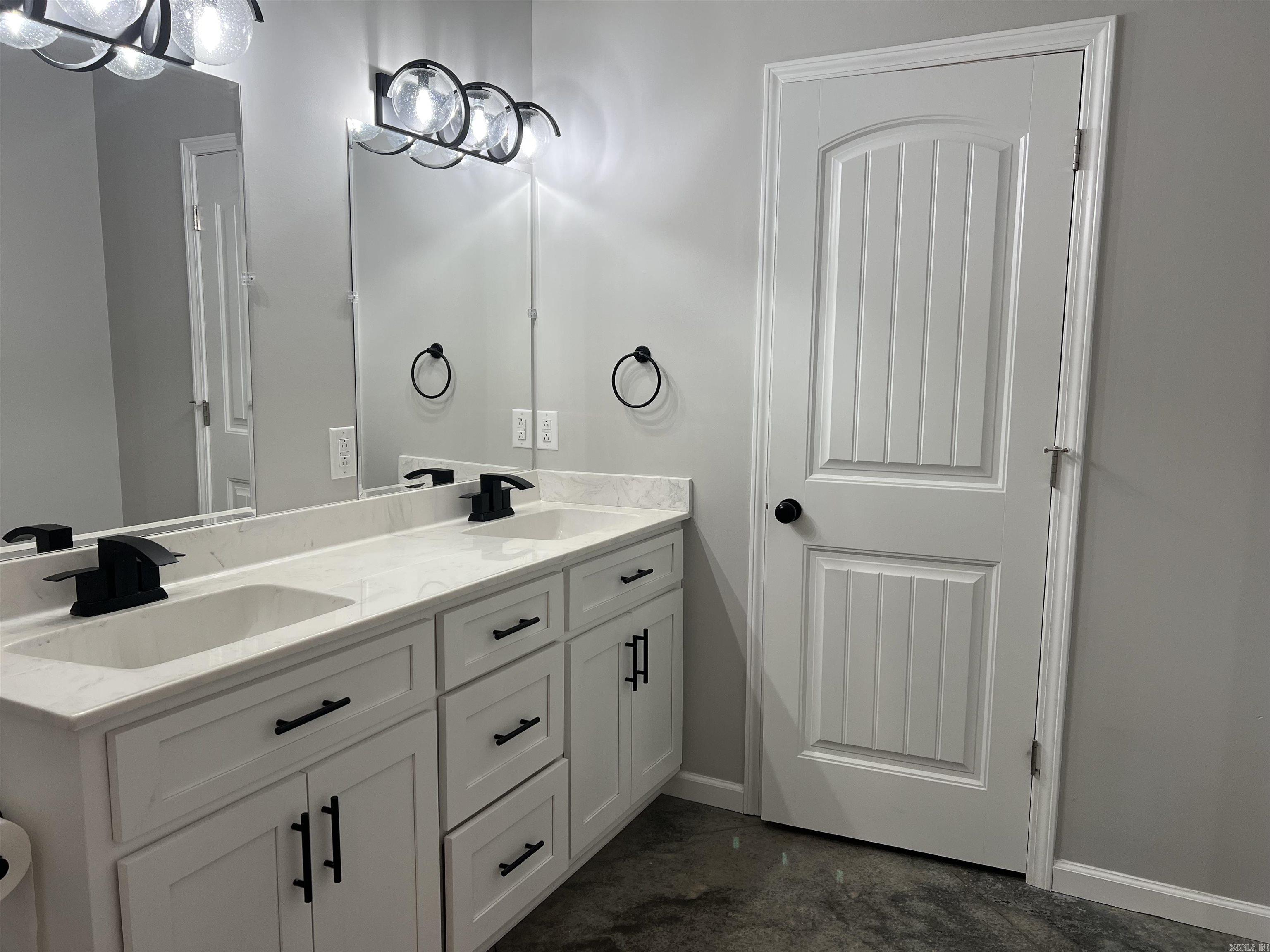 607 Lanes Way  Manila, AR