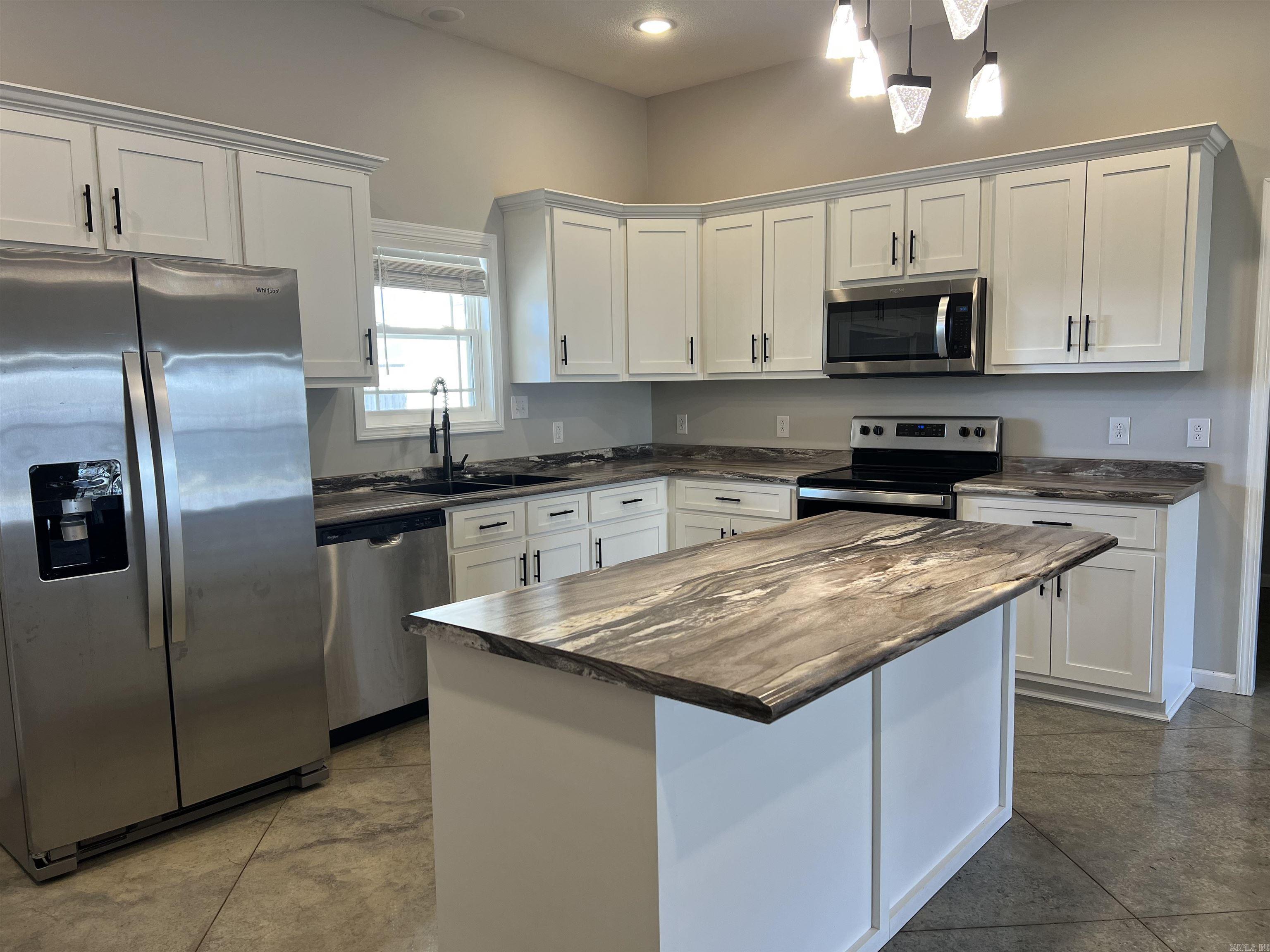 607 Lanes Way  Manila, AR