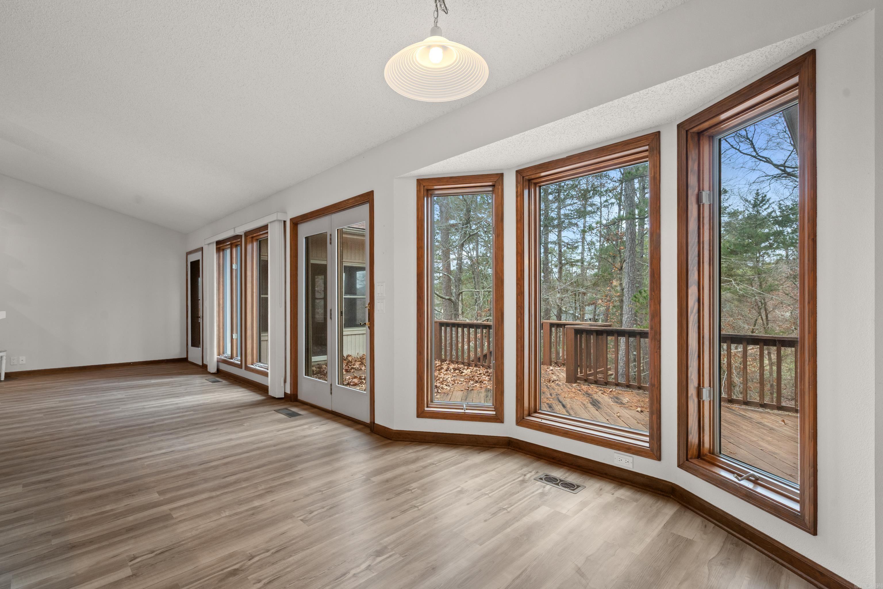 2 Resplandor  Hot Springs Village, AR