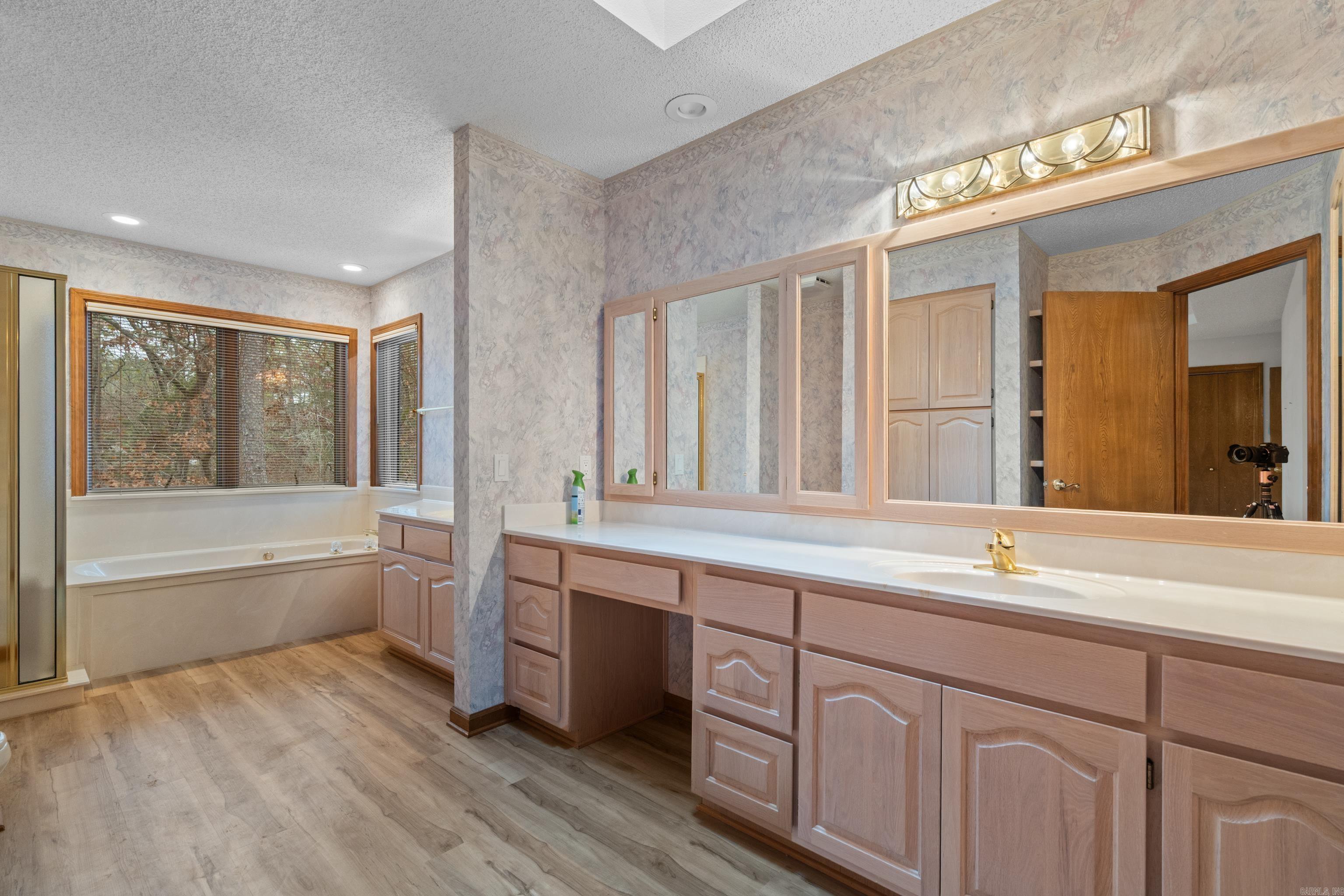 2 Resplandor  Hot Springs Village, AR