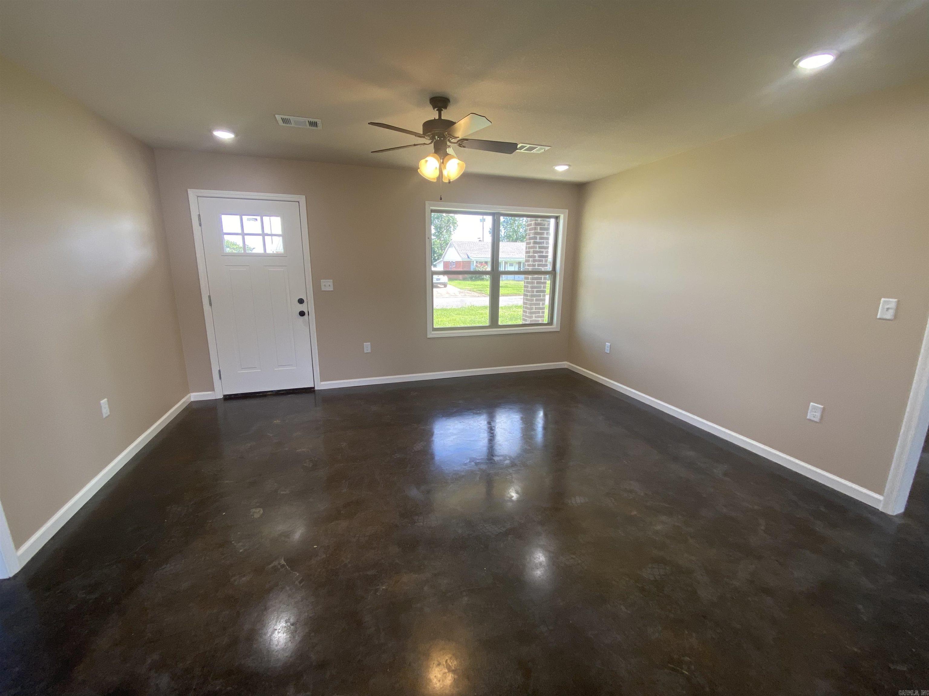 1200 Mulberry  Trumann, AR