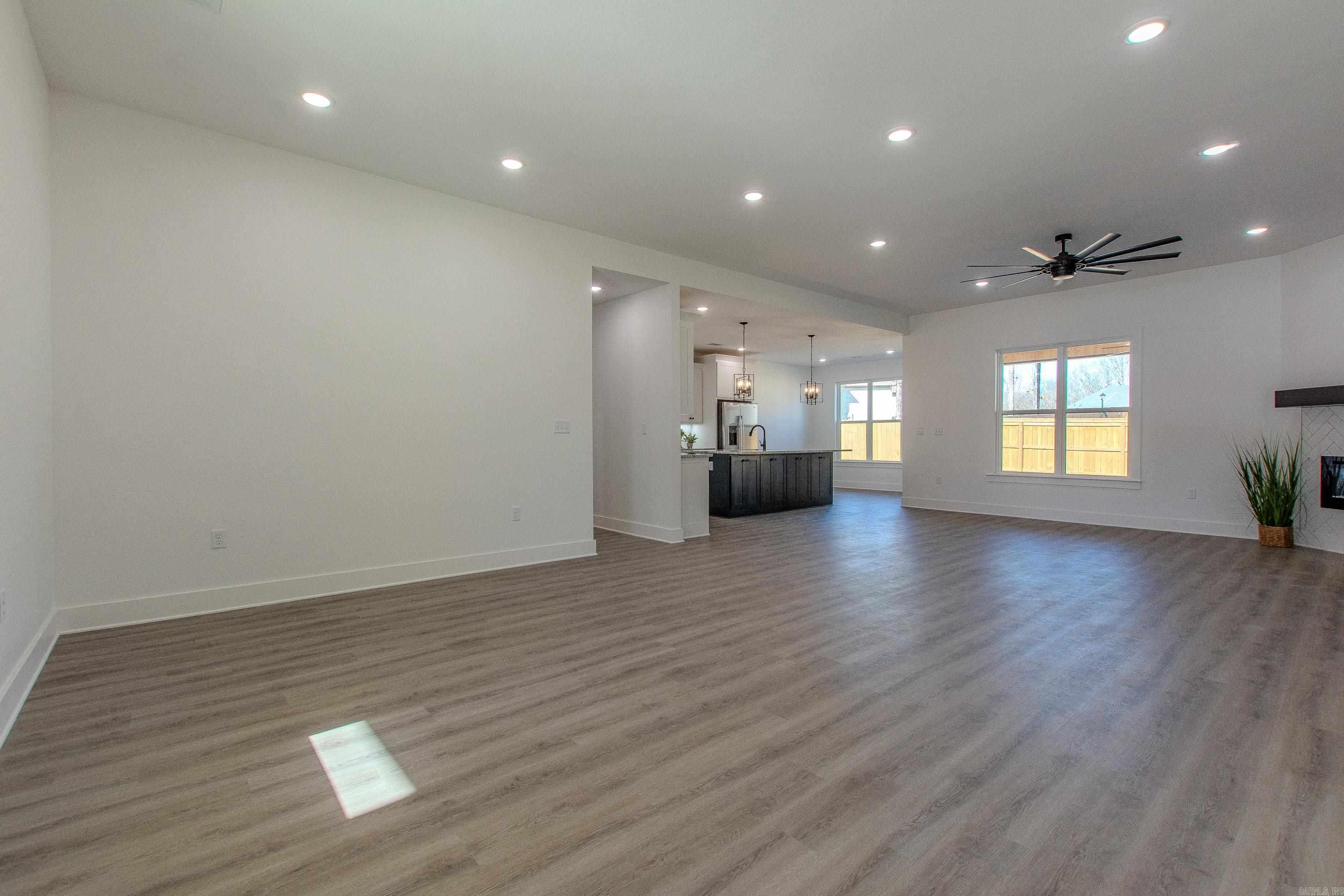 2243 E Maryland Ave Sherwood, AR 72120