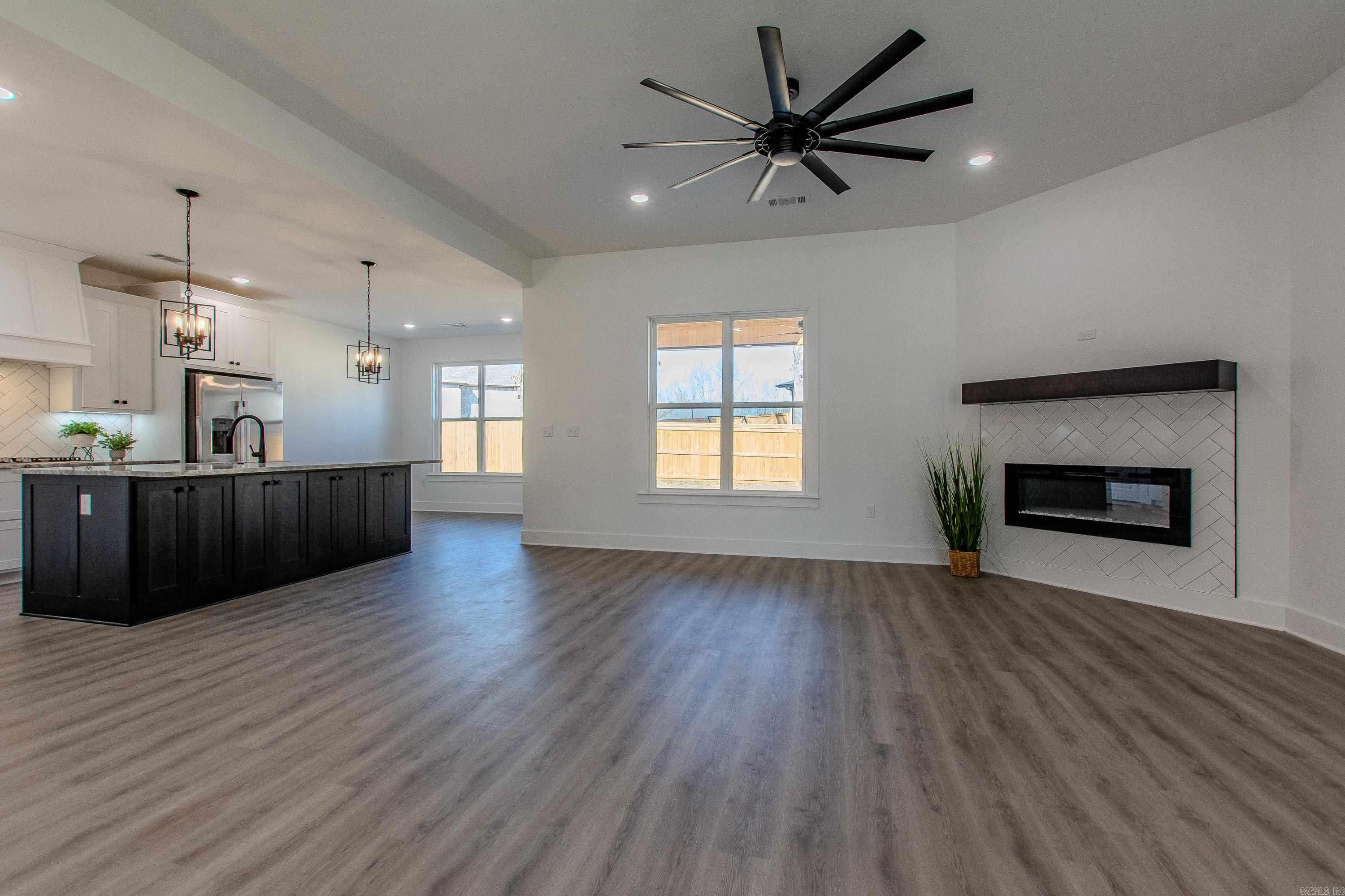 2243 E Maryland Ave Sherwood, AR 72120