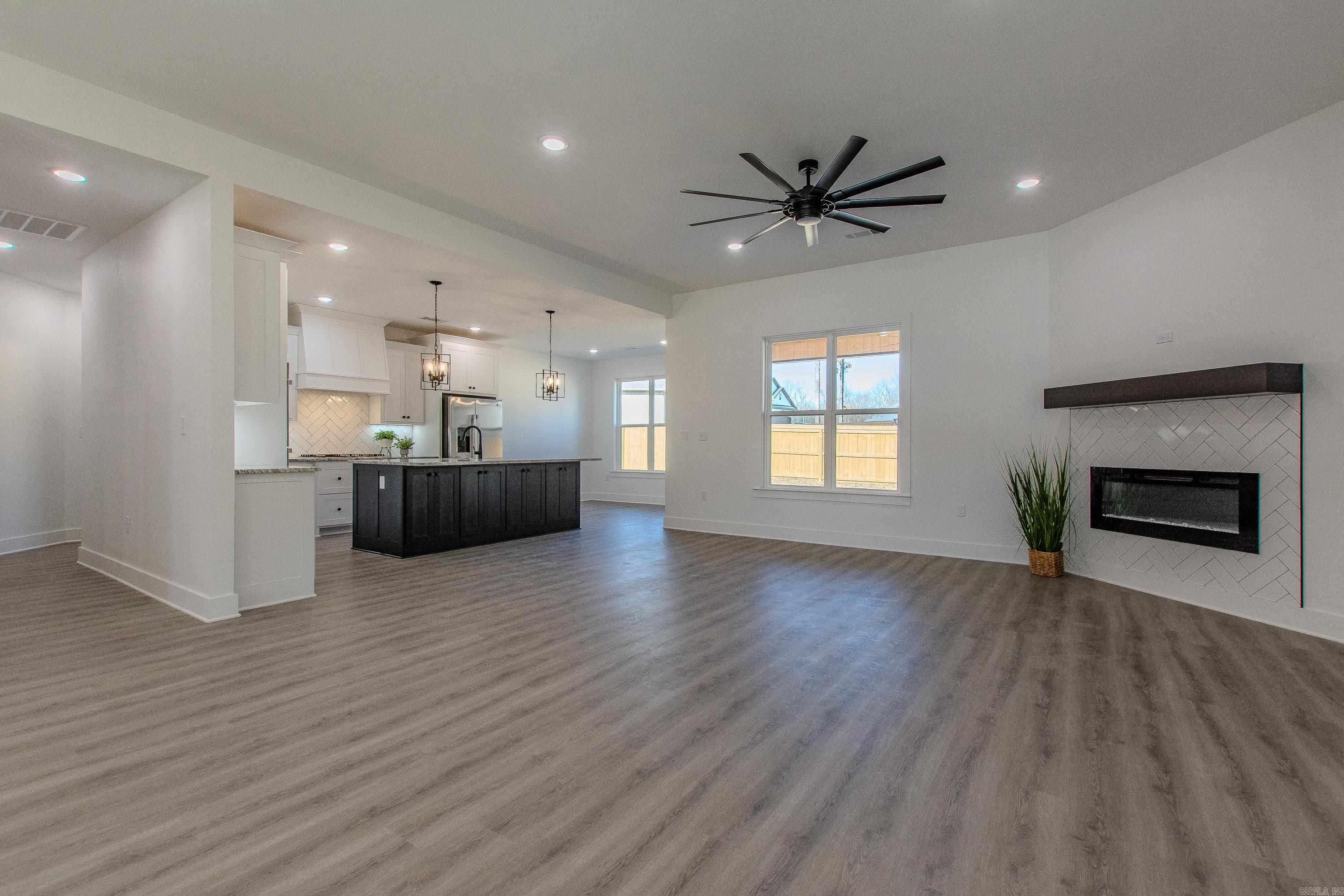 2243 E Maryland Ave Sherwood, AR 72120