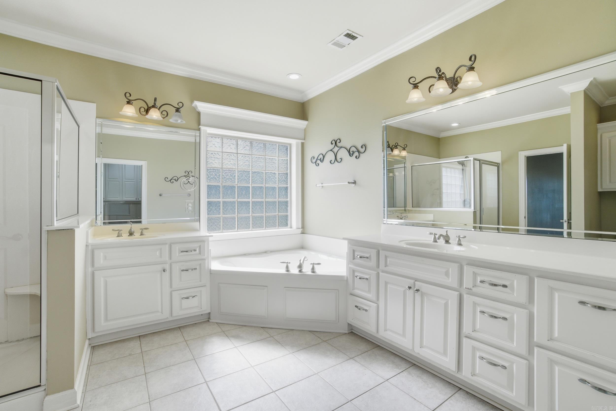 2281 Lookout Mountain Road  Benton, AR