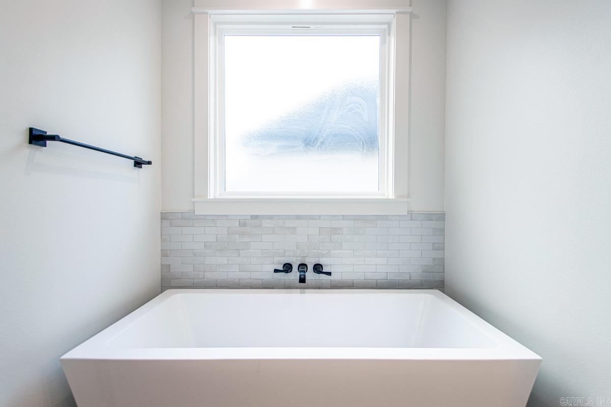 137 Kinley Loop Little Rock, AR 72223