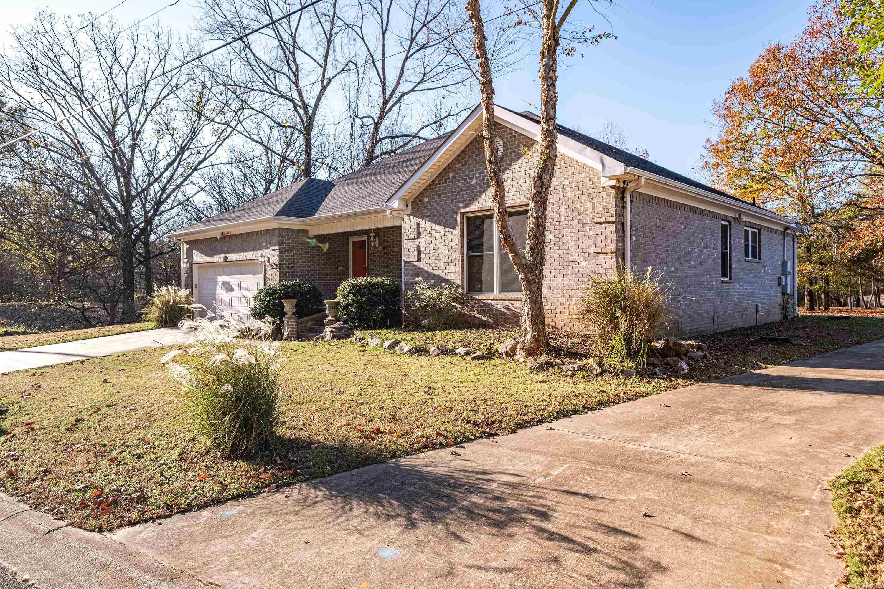 6905 Woodmist  North Little Rock, AR