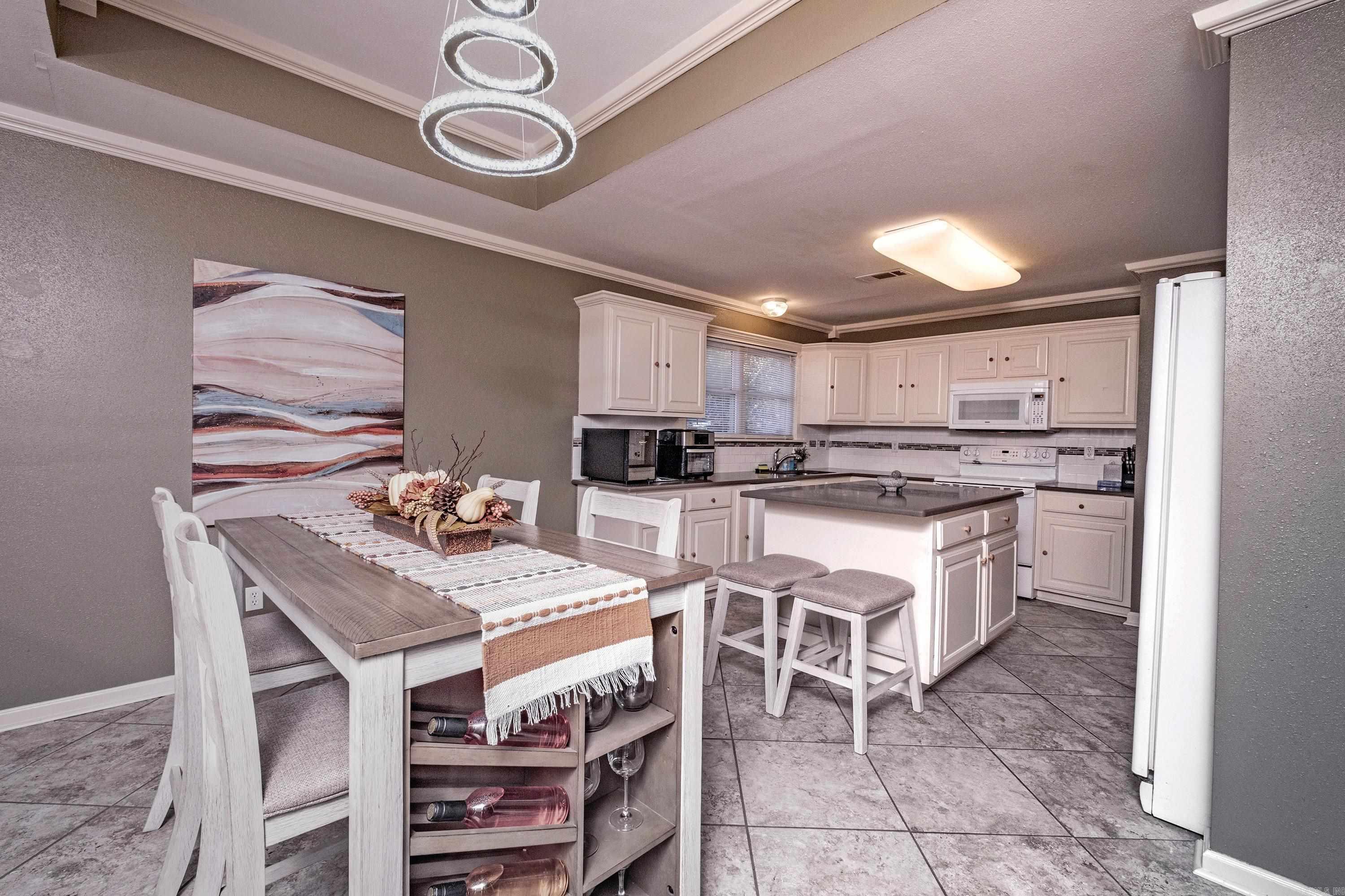 6905 Woodmist  North Little Rock, AR