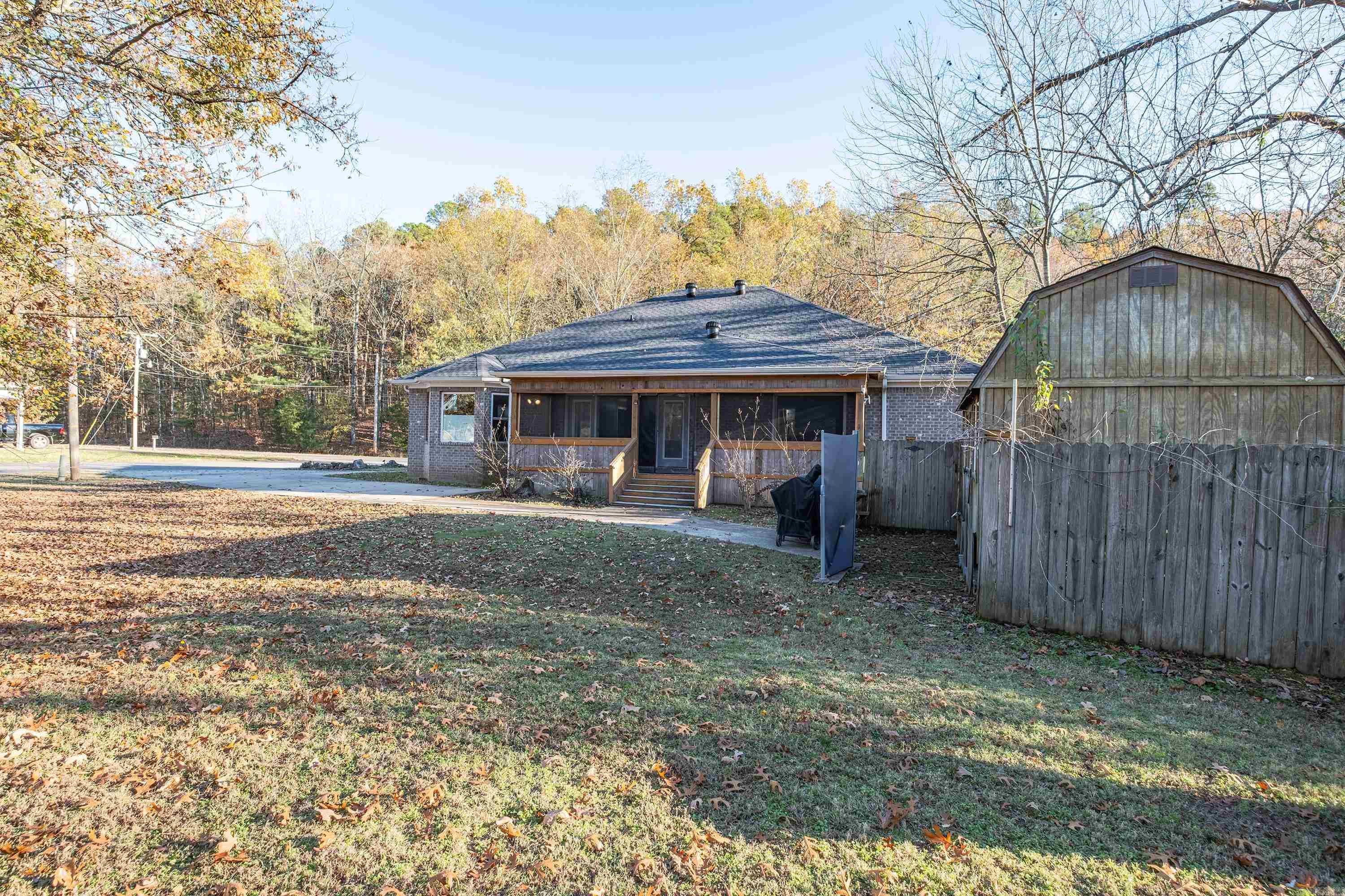 6905 Woodmist  North Little Rock, AR