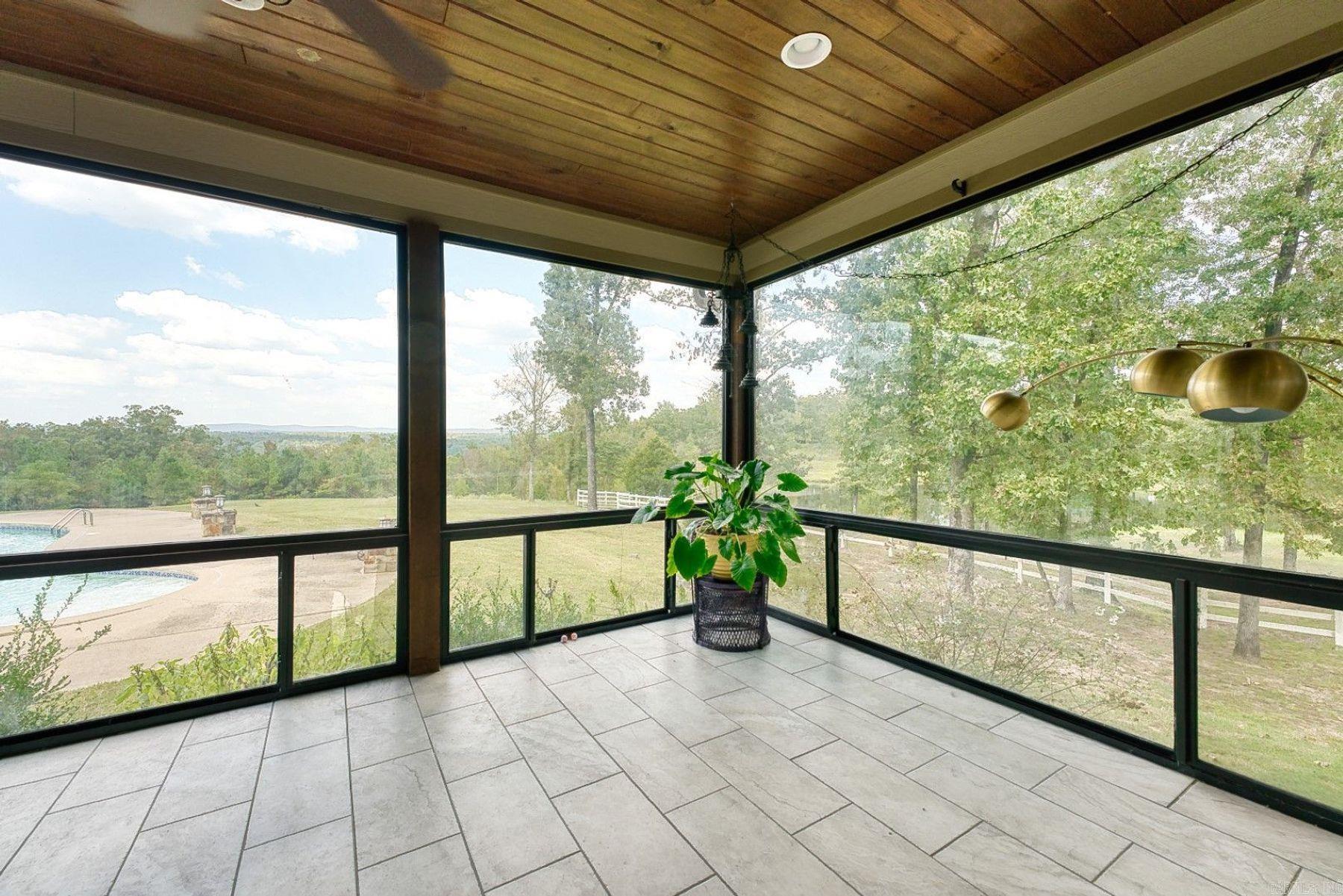 209 Morland Court  Hot Springs, AR