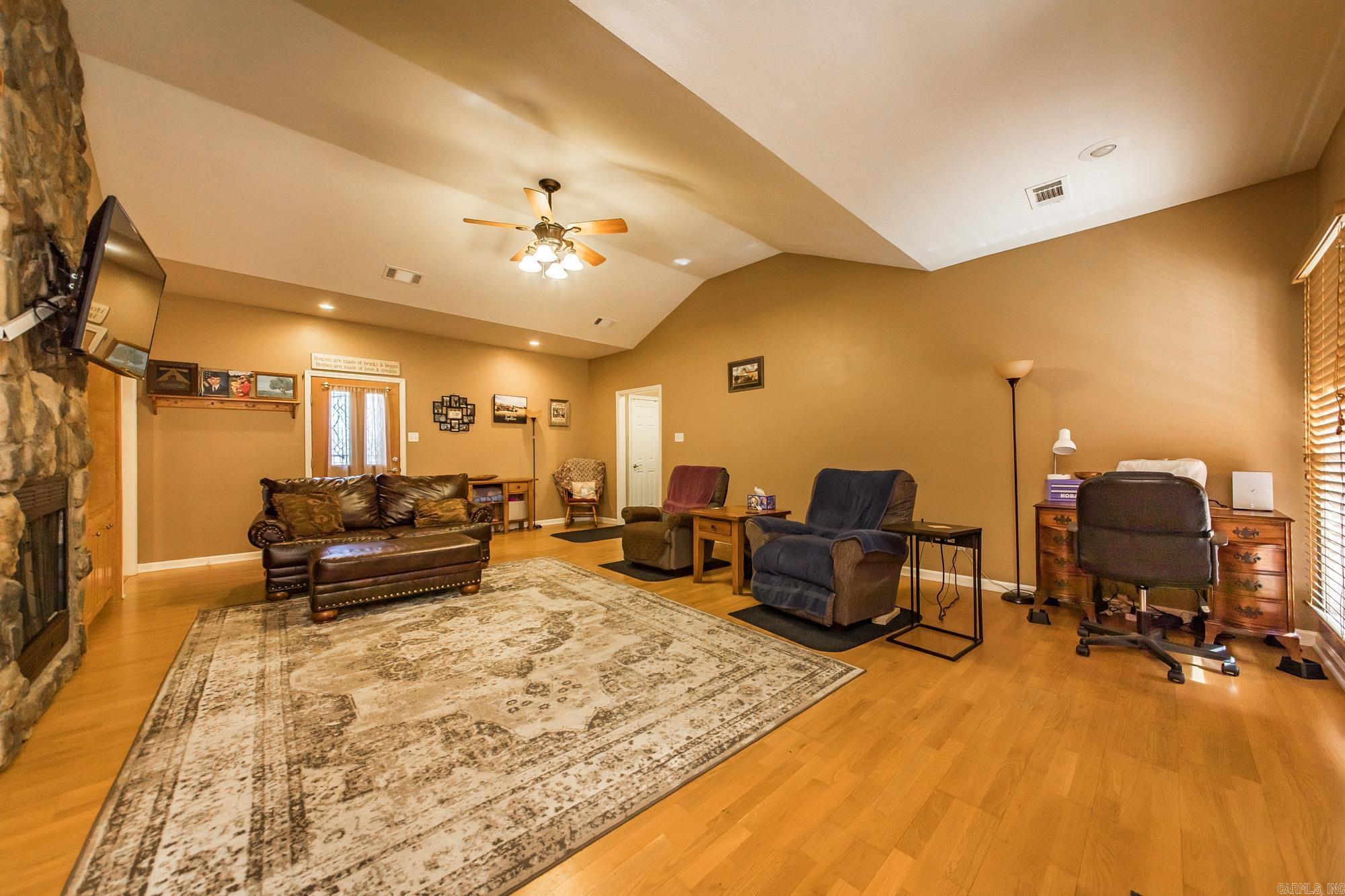 683 Highway 321  Beebe, AR