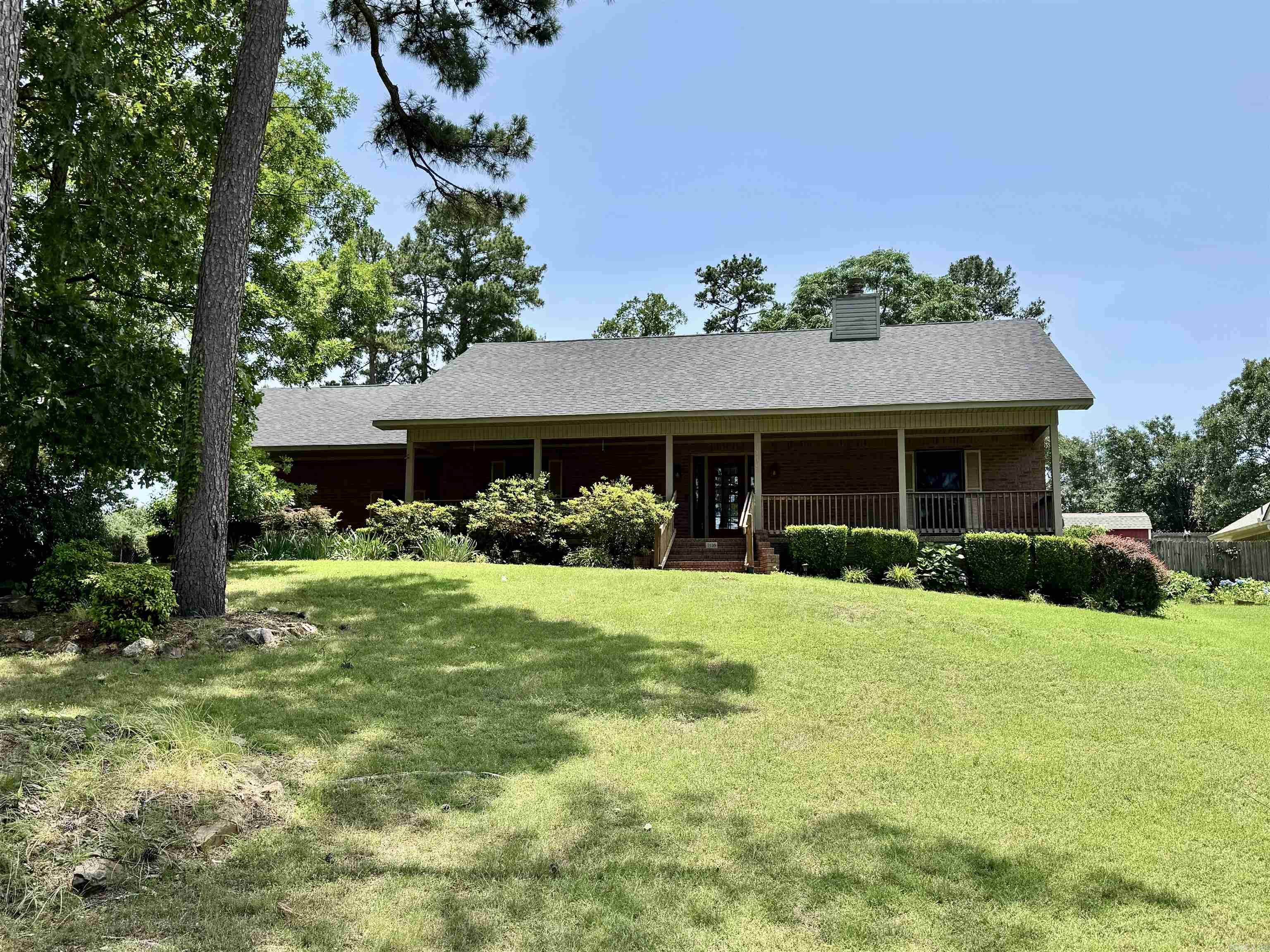 1116 Marion Anderson  Hot Springs, AR