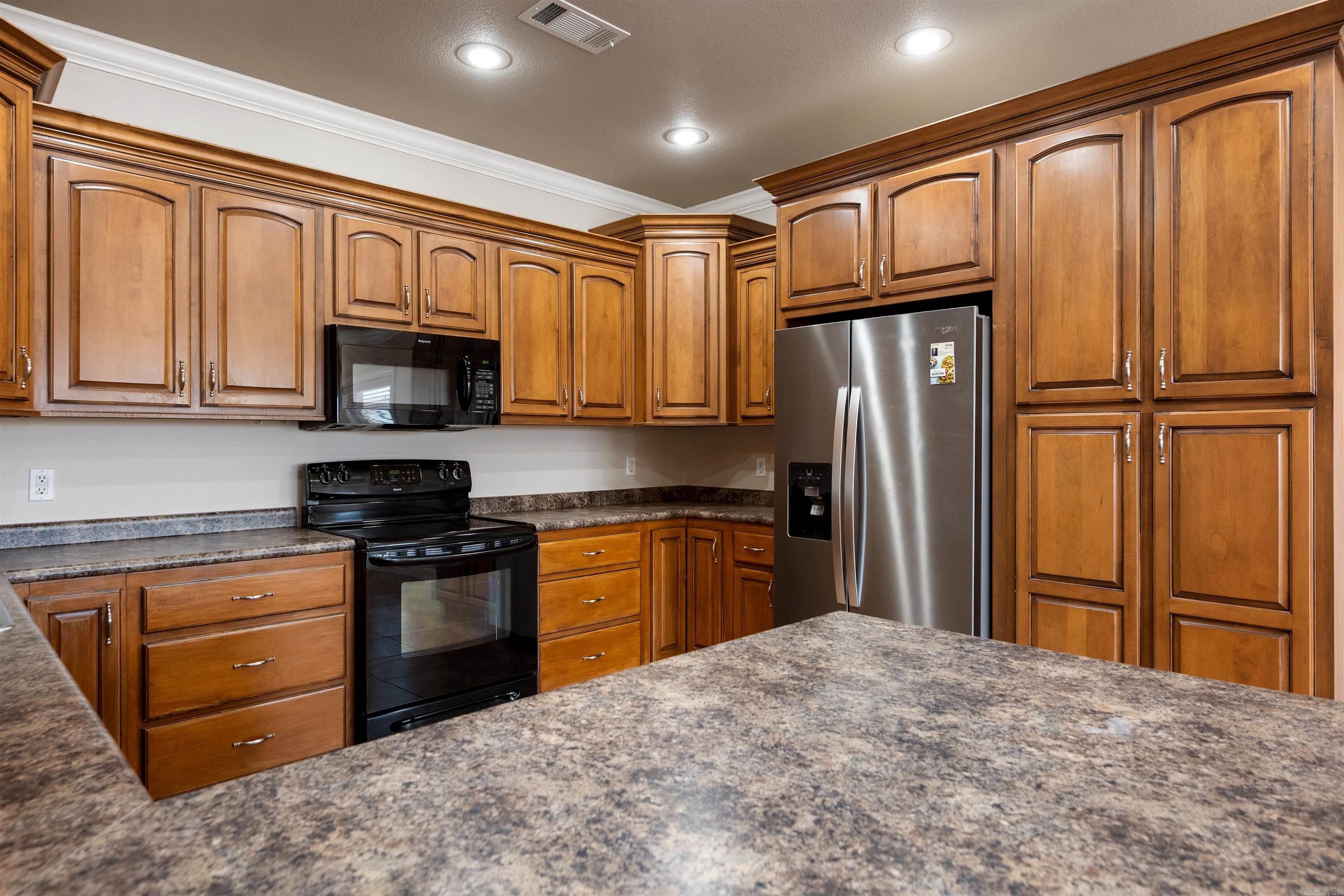 4801 Lochmoor Circle Jonesboro, AR 72405-8182