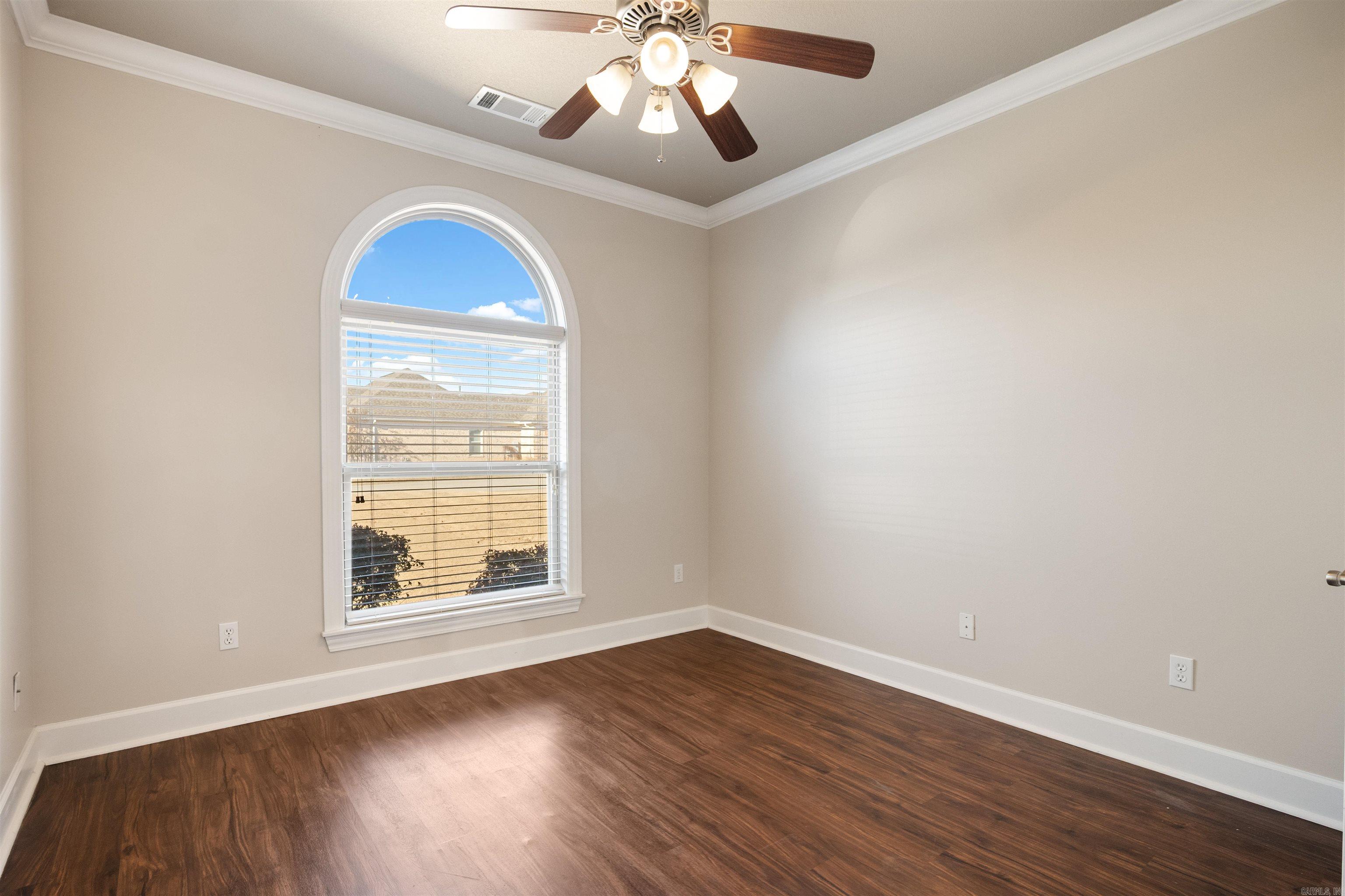 4801 Lochmoor Circle Jonesboro, AR 72405-8182