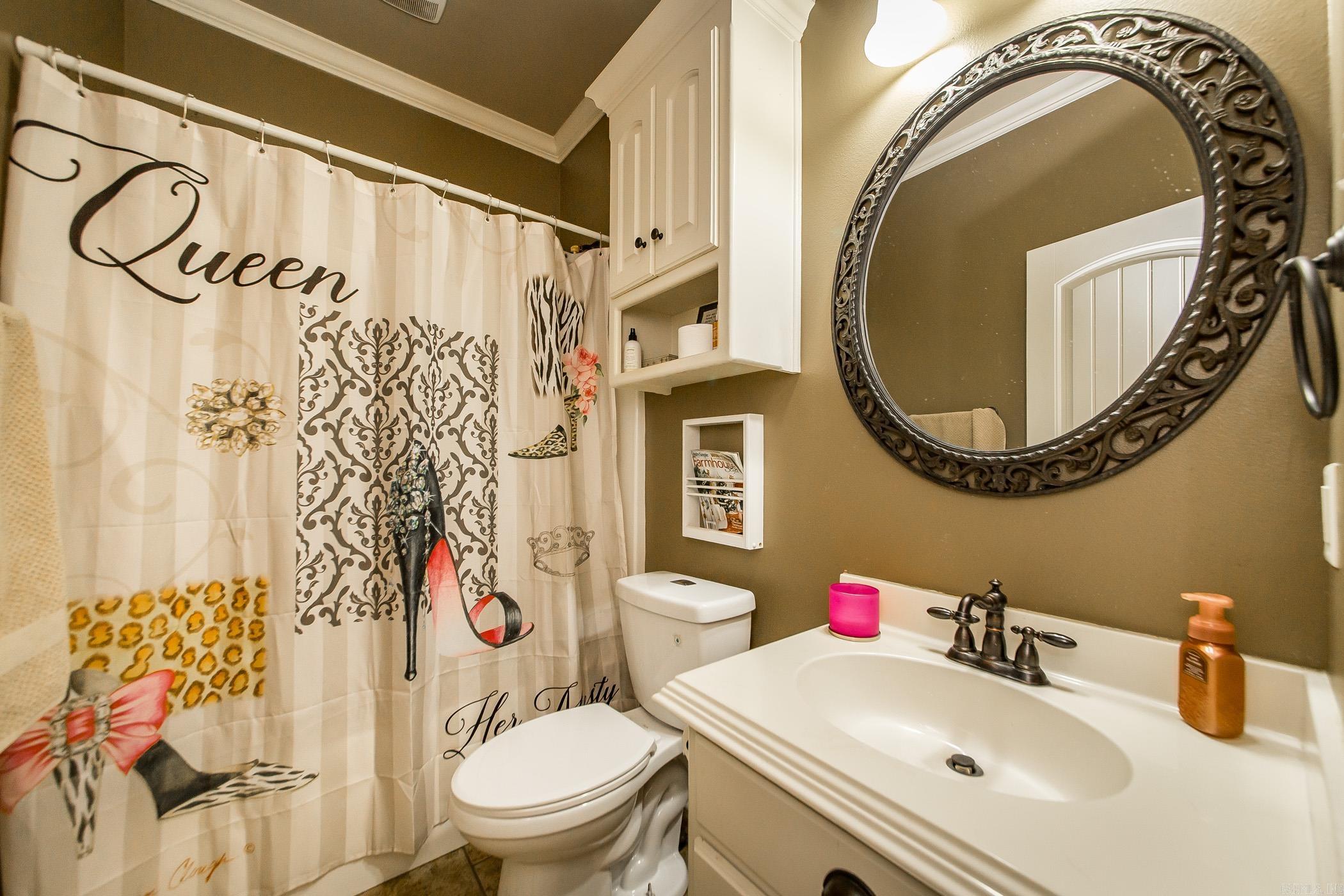 1916 Oakbrook Dr  Sherwood, AR