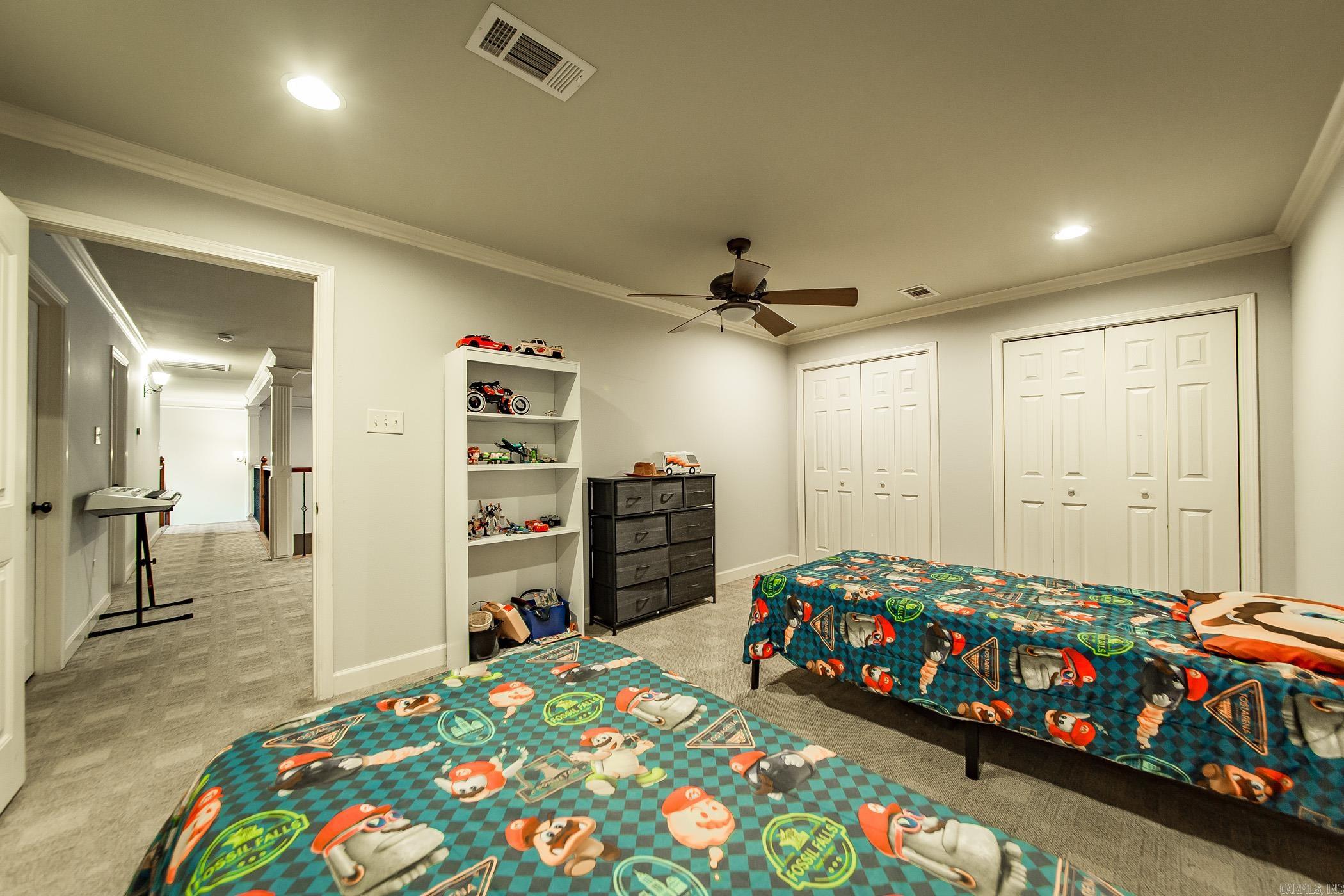 1916 Oakbrook Dr Sherwood, AR 72120