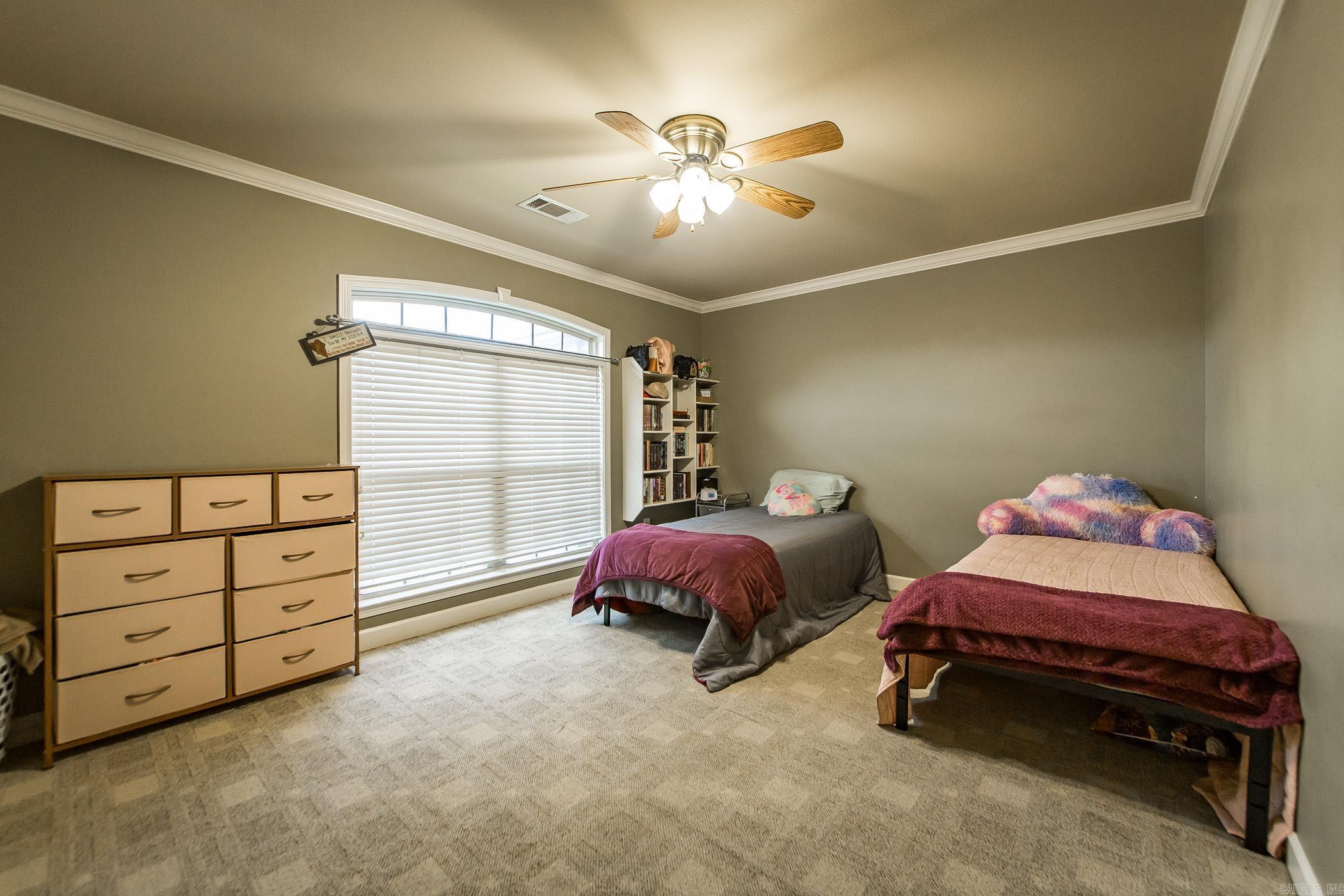 1916 Oakbrook Dr  Sherwood, AR