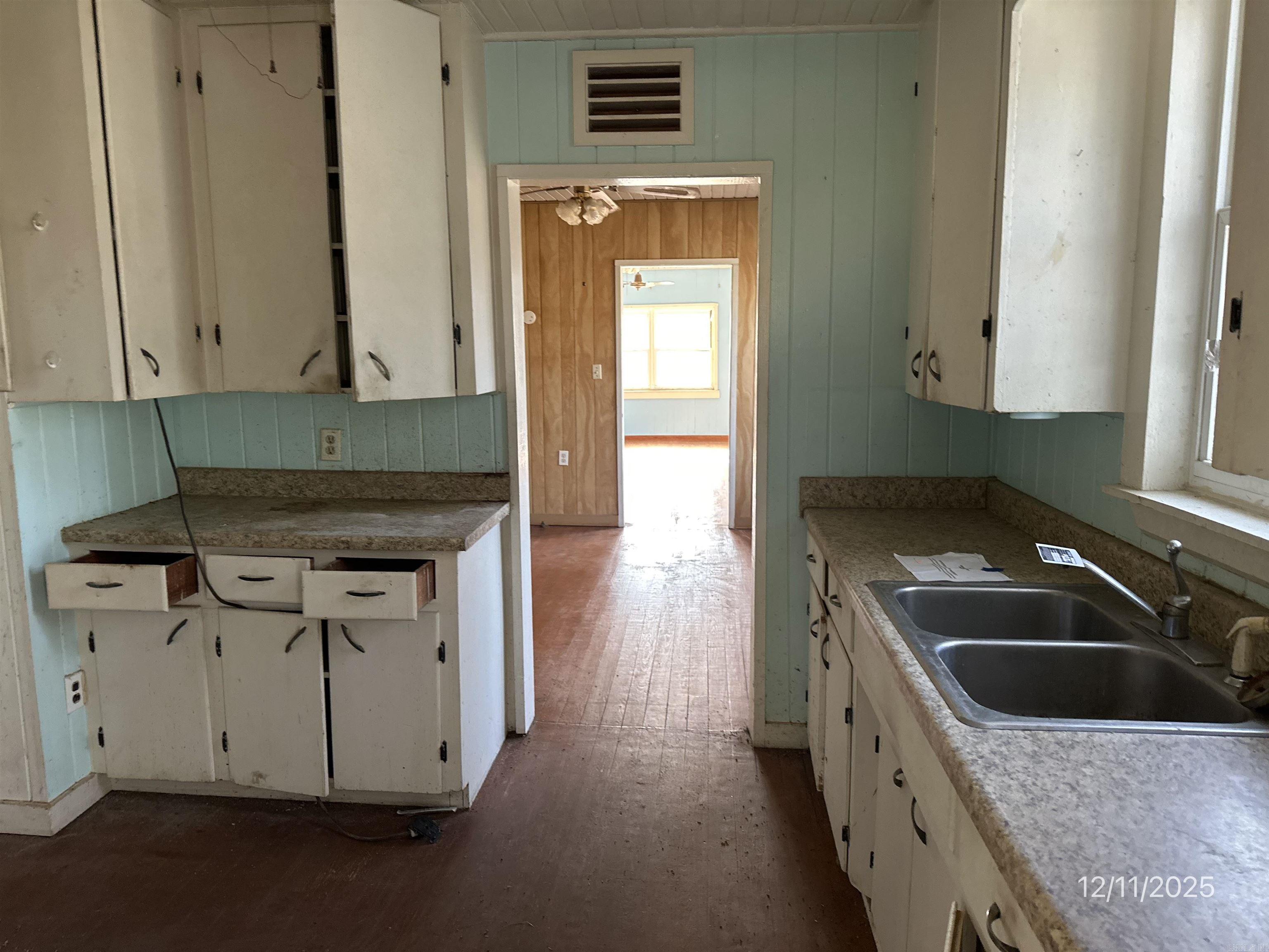 13434 Spring Creek  Belleville, AR