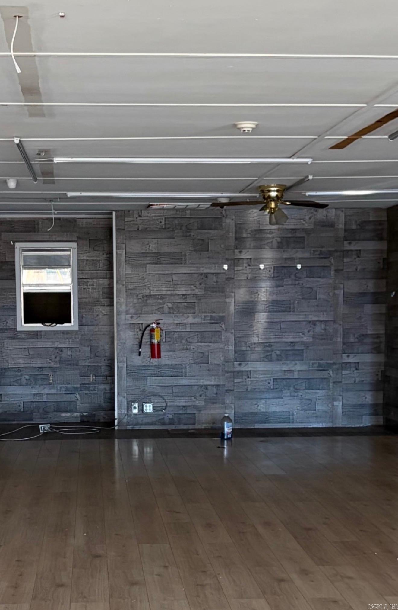 921 N Center  Lonoke, AR