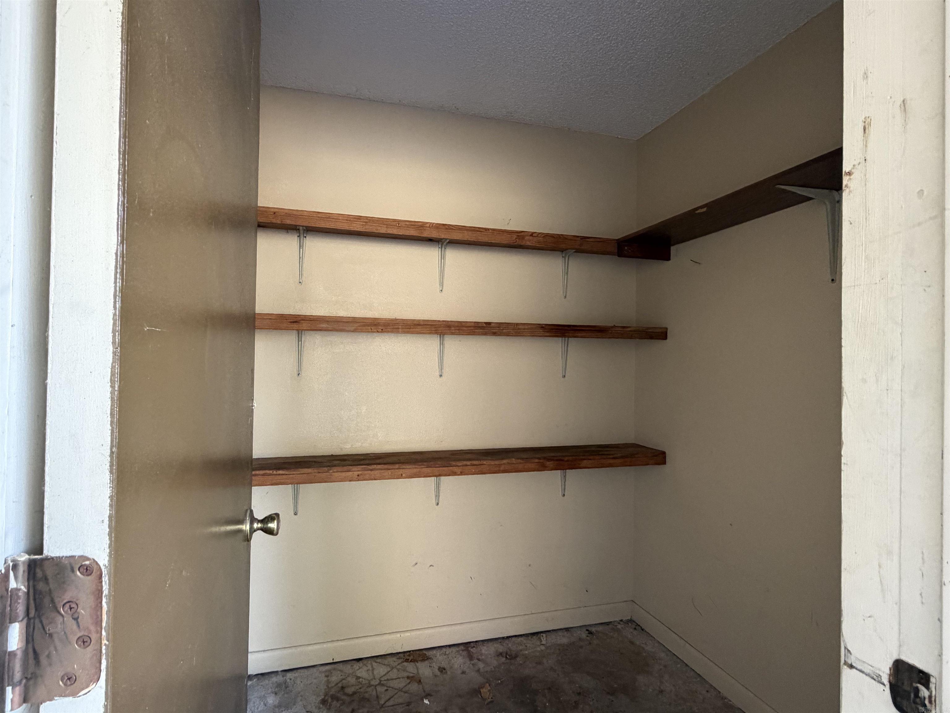 19 Hartwell  Searcy, AR