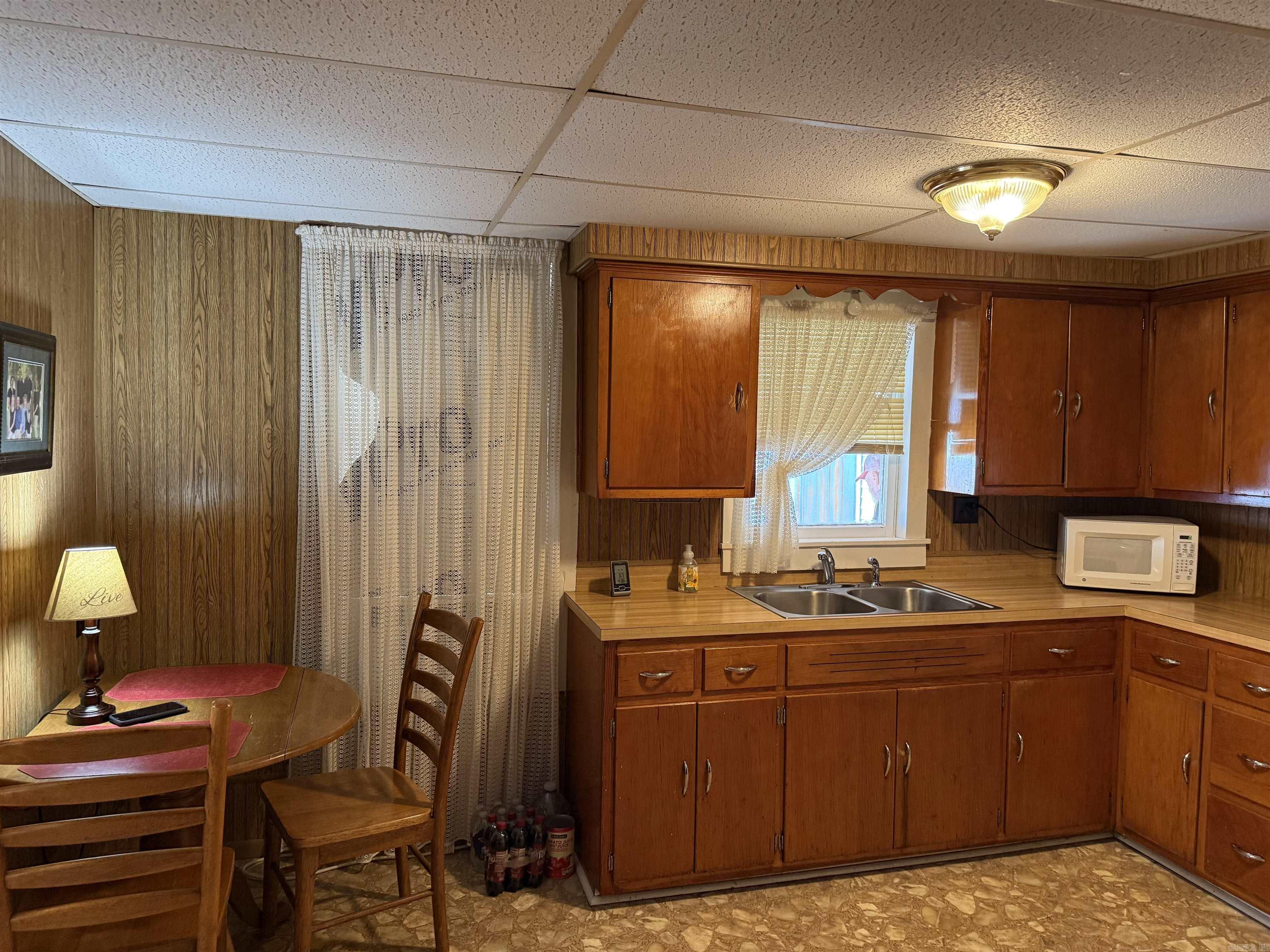 215 First  Greenway, AR