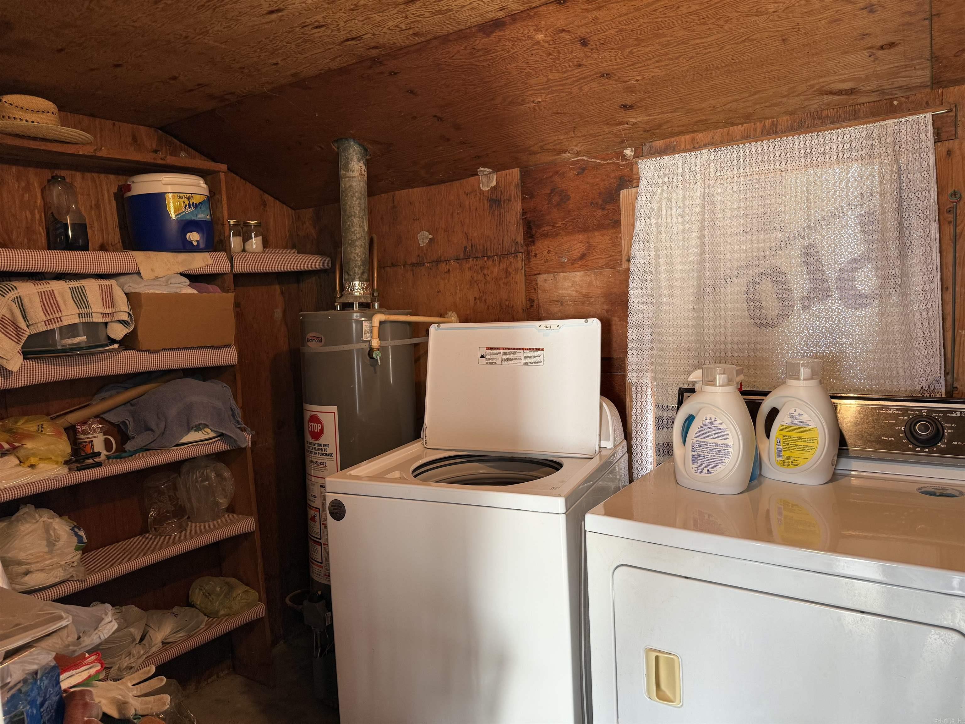 215 First  Greenway, AR