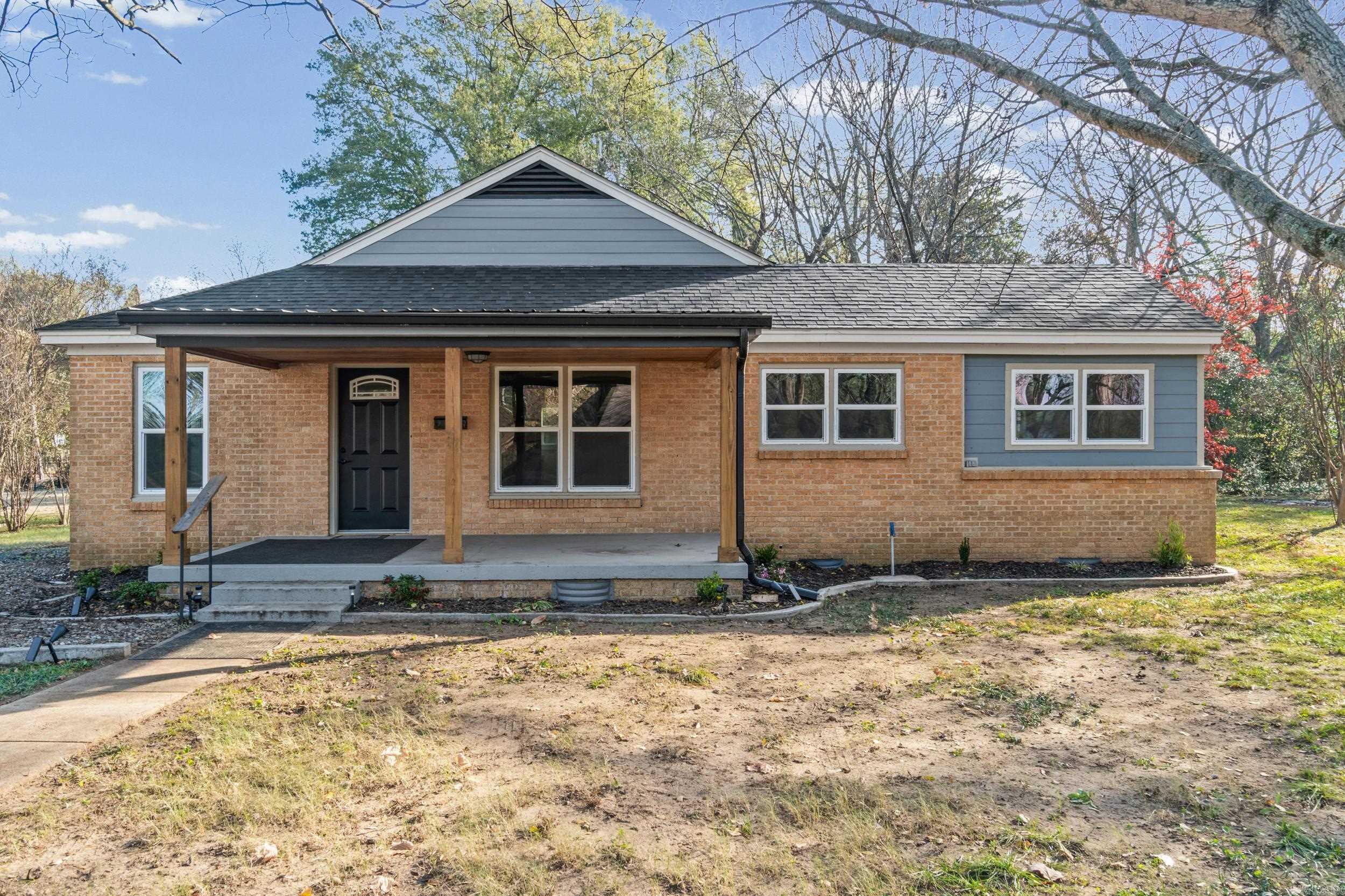 410 N 2nd  Augusta, AR