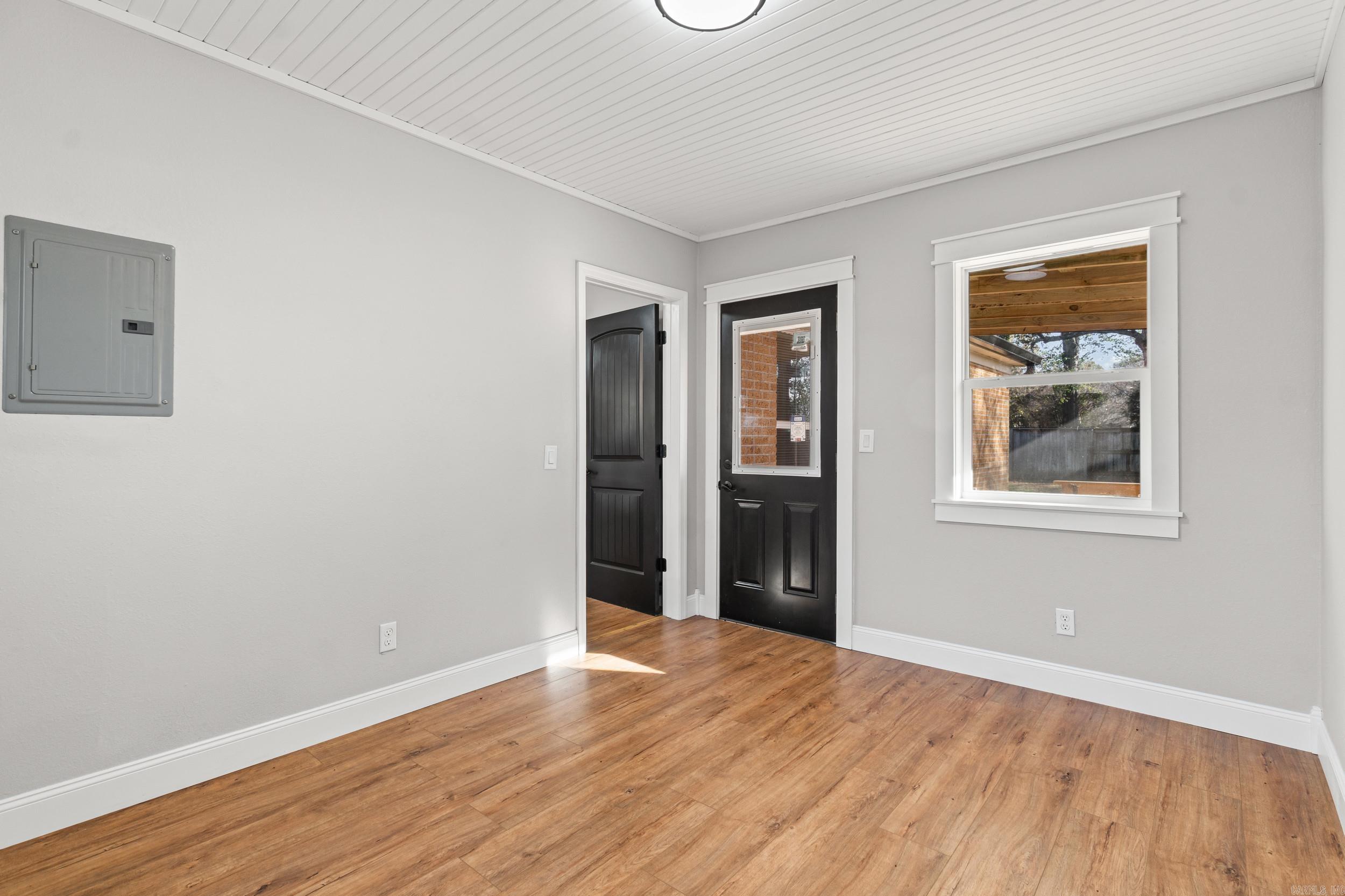 410 N 2nd  Augusta, AR